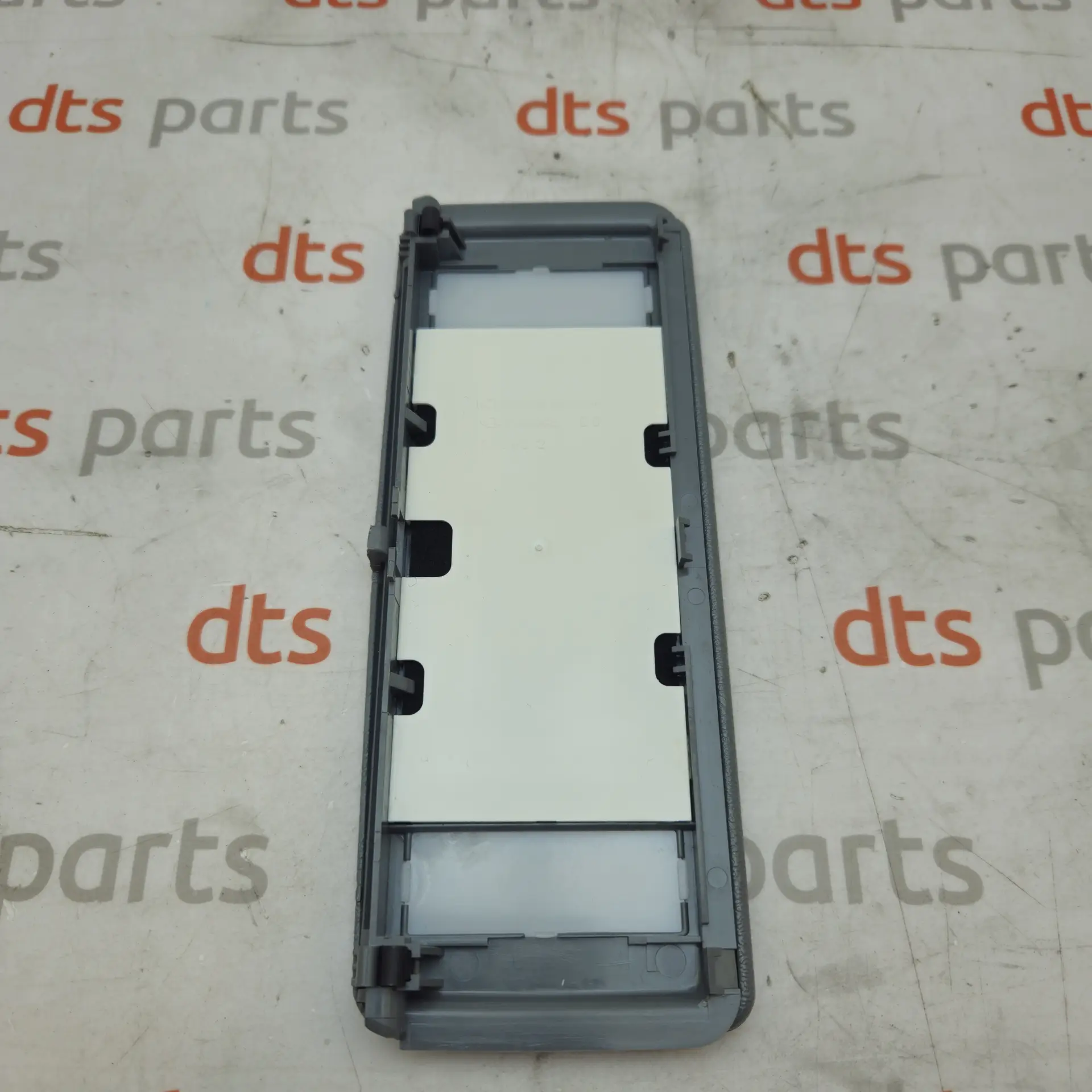 OEM Mercedes Benz A12981023177101 – Sun visor vanity mirror with illuminated cover panel