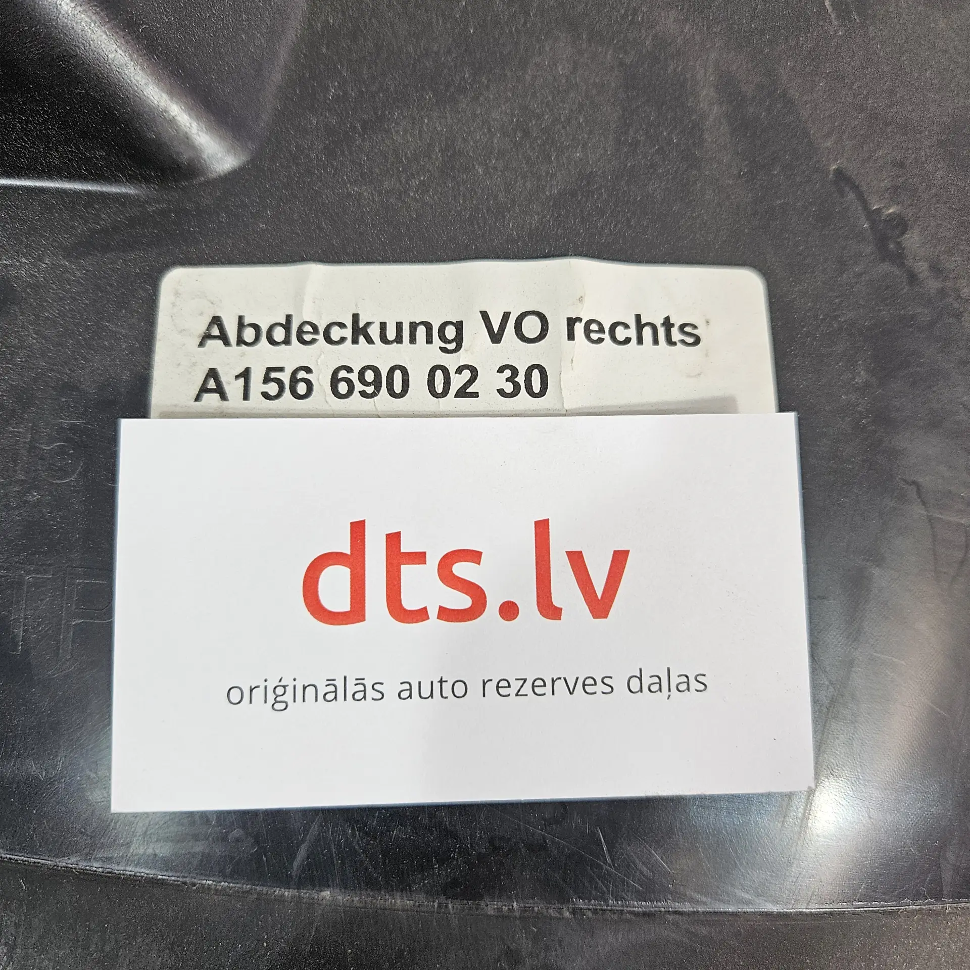 OEM Mercedes A1566900230 – Front right liner splash Mercedes-Benz GLA W156