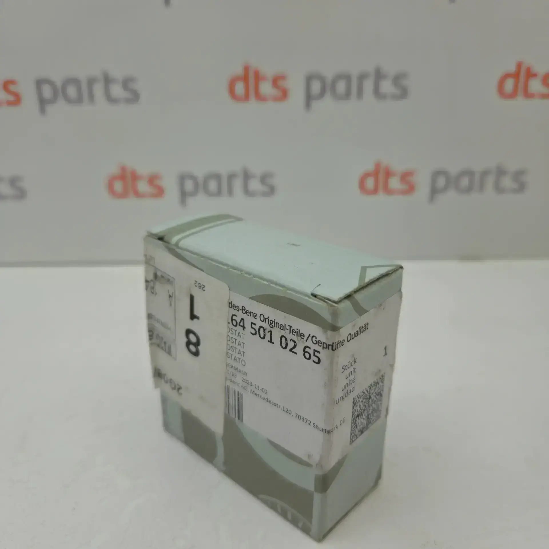 OEM Mercedes Benz A1645010265 – Oil cooler thermostat