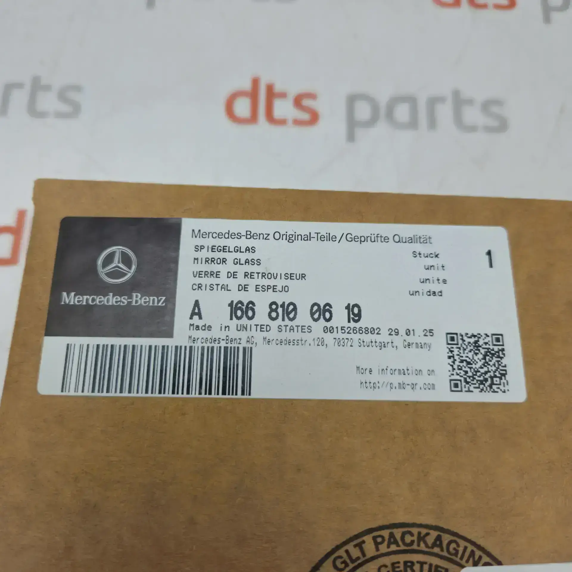 OEM Mercedes A1668100619 – Right mirror glass