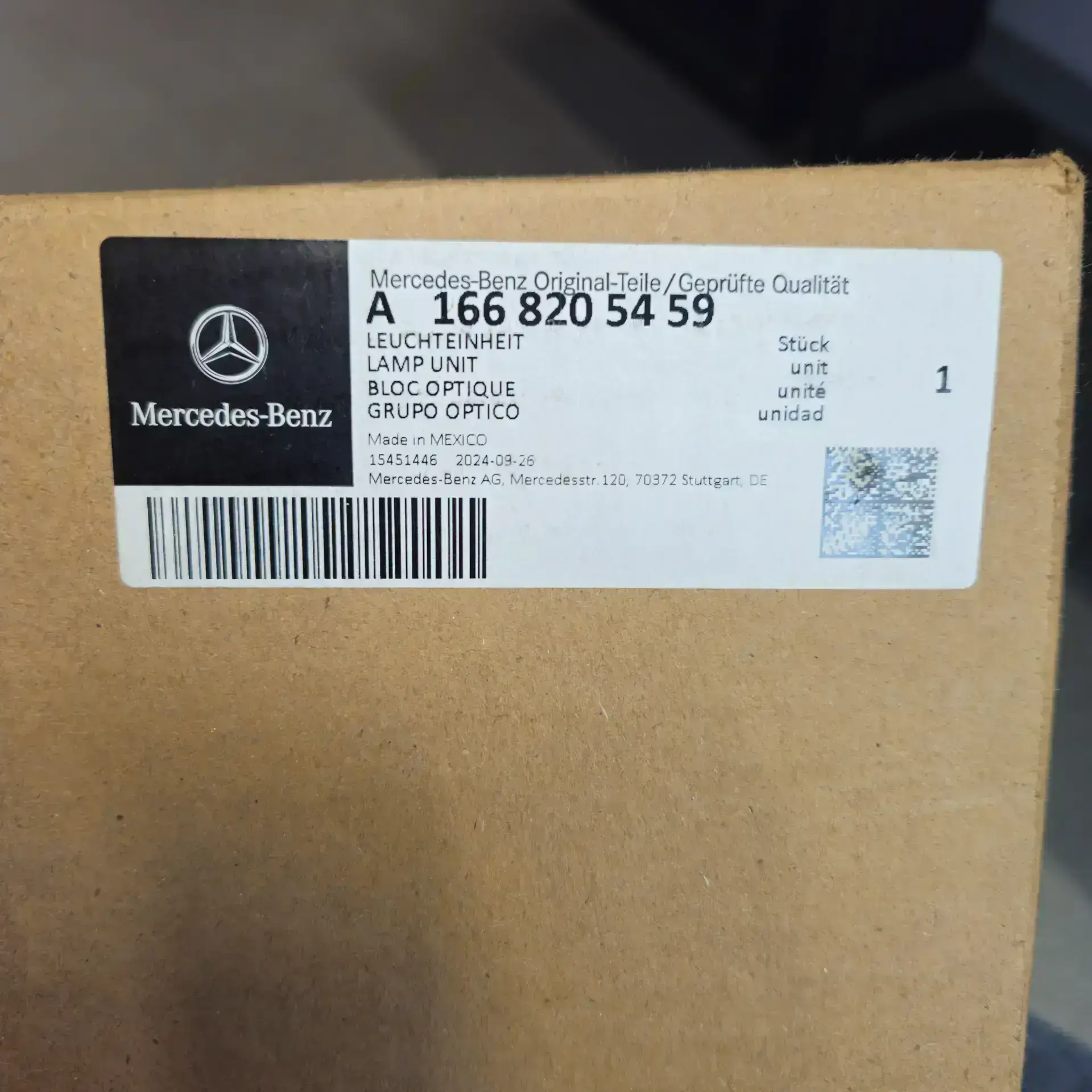 OEM Mercedes A1668205459 – Front left Xenon headlight