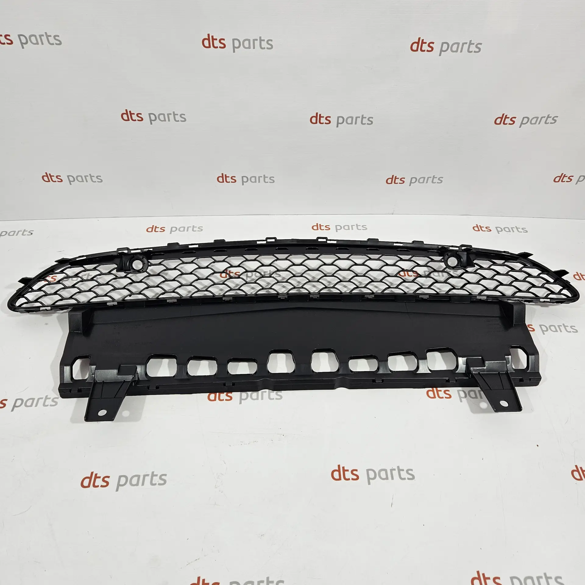 OEM Mercedes A1678857303 – Front bumper lower grille
