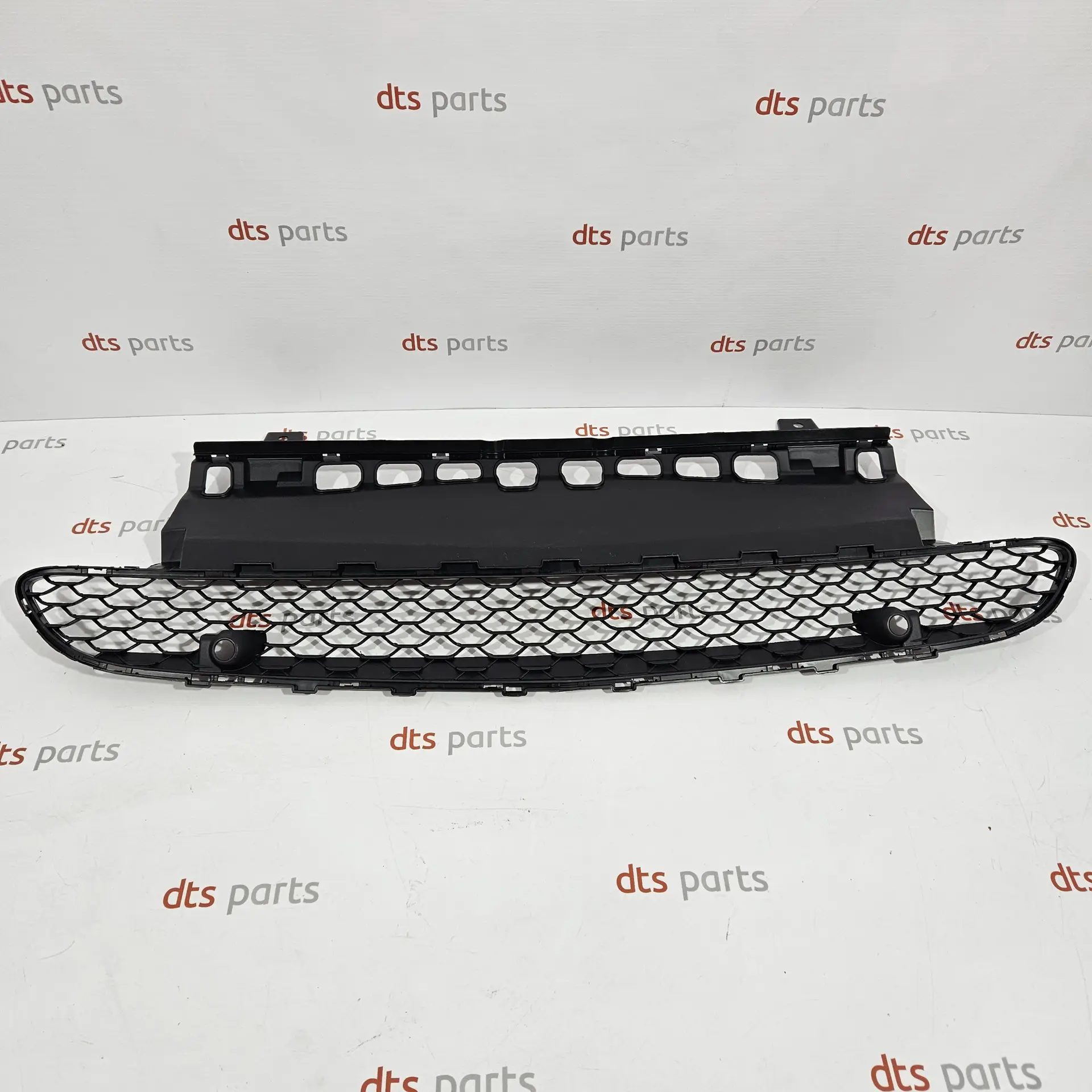 OEM Mercedes A1678857303 – Front bumper lower grille