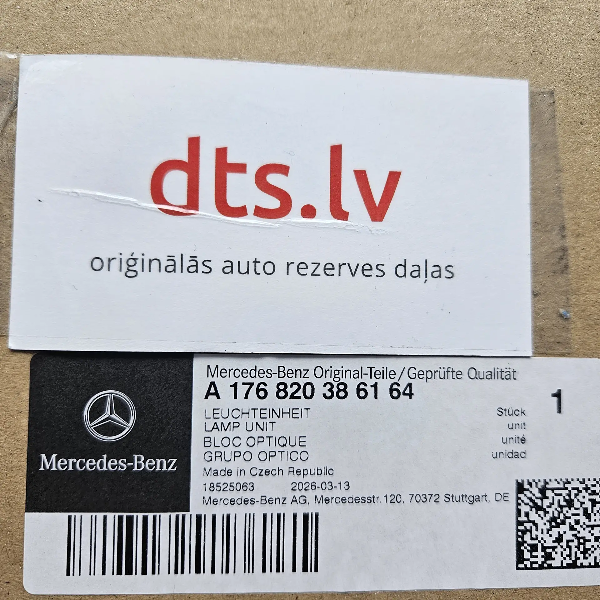 OEM Mercedes A176820386164 – Halogen front headlamp lens and housing assembly