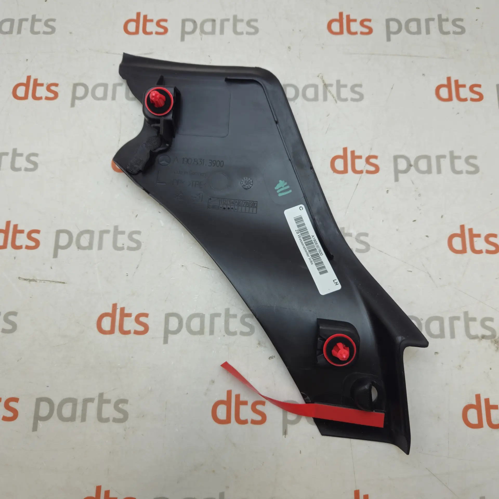 OEM Mercedes Benz A1908307600 – Rear left suspension control arm stone deflector