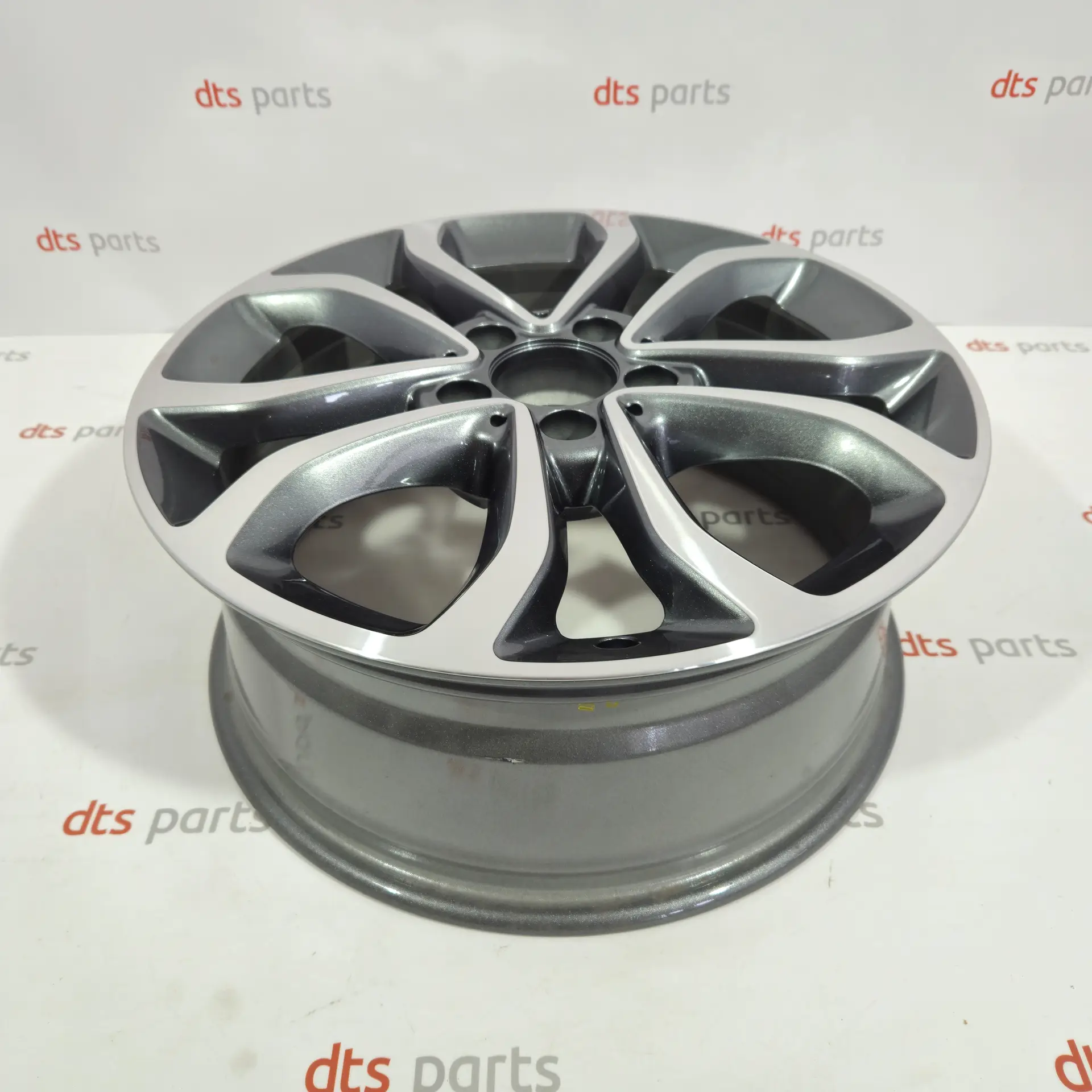 OEM Mercedes A2054010200647X21 – Alloy Wheel 17′′