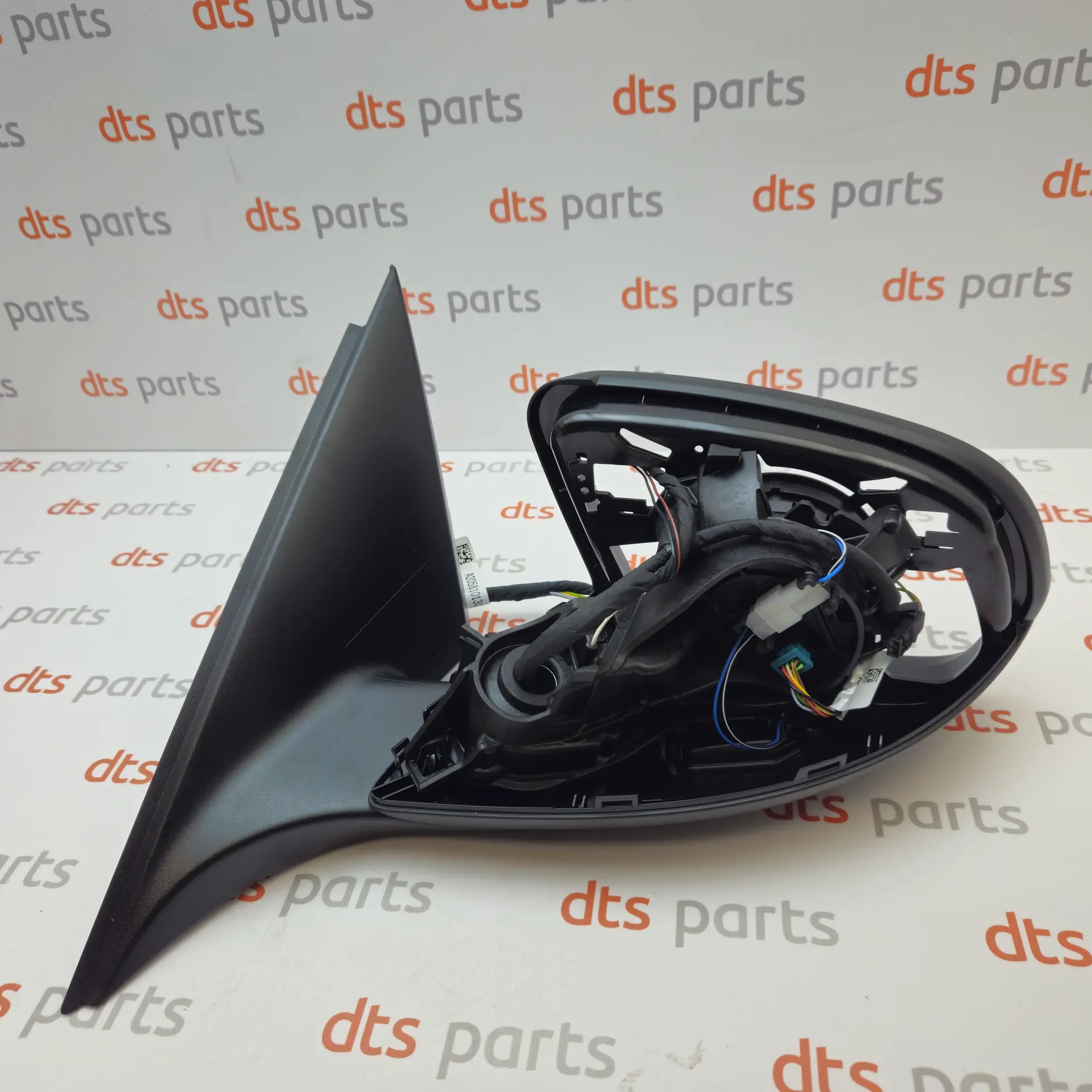 OEM Mercedes A2058101302 – Front left rear view mirror