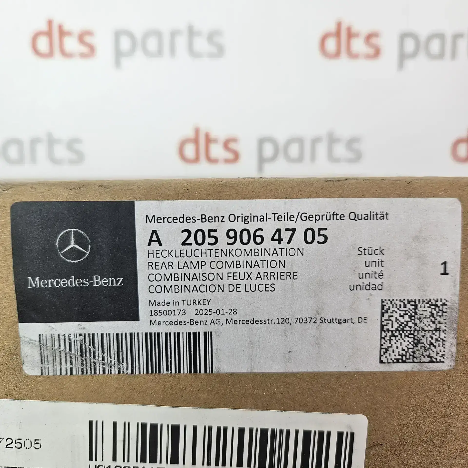 OEM Mercedes A2059064705 – Rear right LED taillight