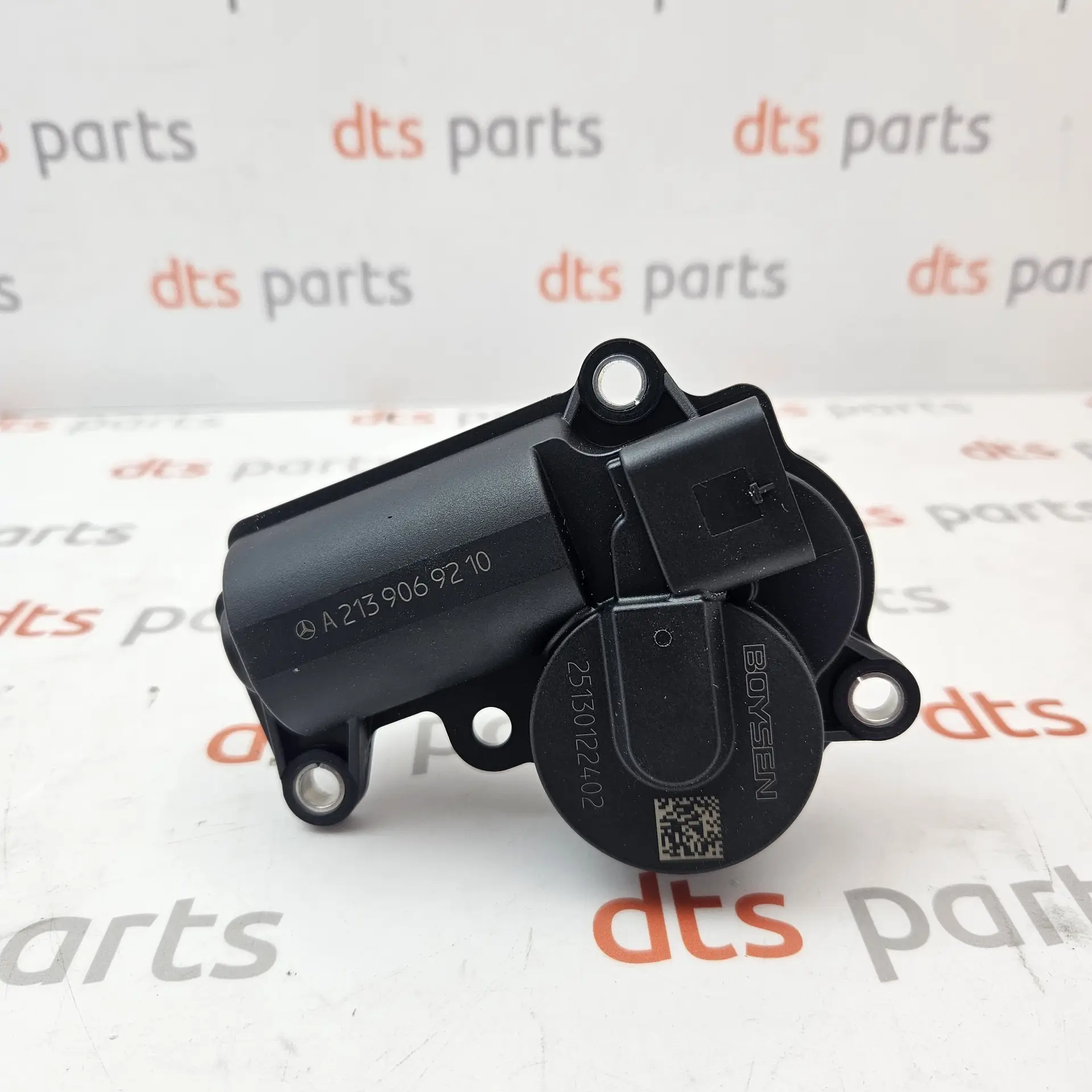 OEM Mercedes Benz A2139069210 – Exhaust control flap adjustment actuator motor