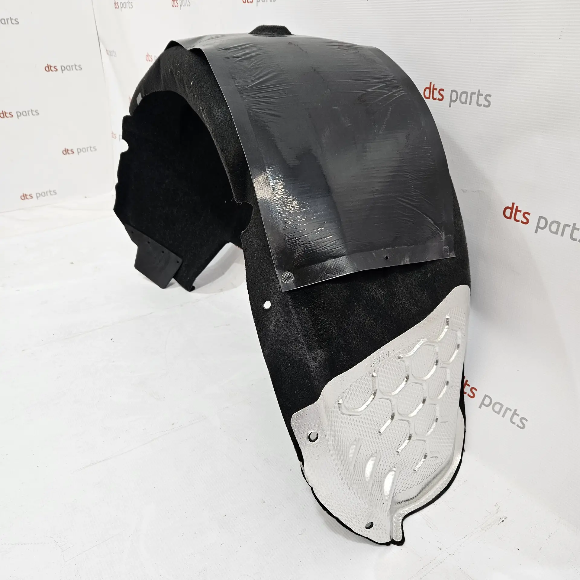 OEM Mercedes A2186901530 – Rear left inner fender