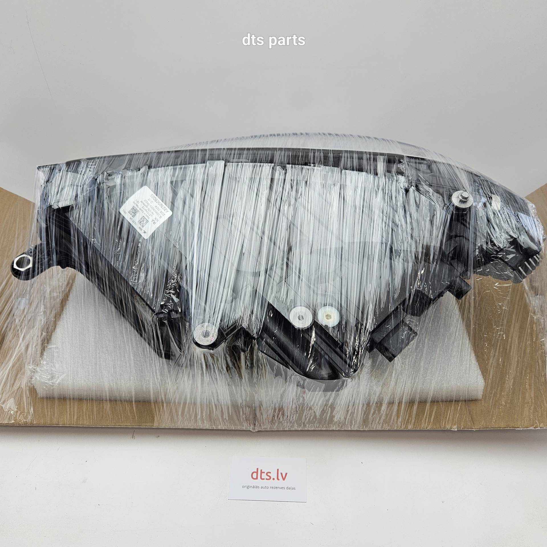 OEM Mercedes Benz A223906500564 – Front right healight