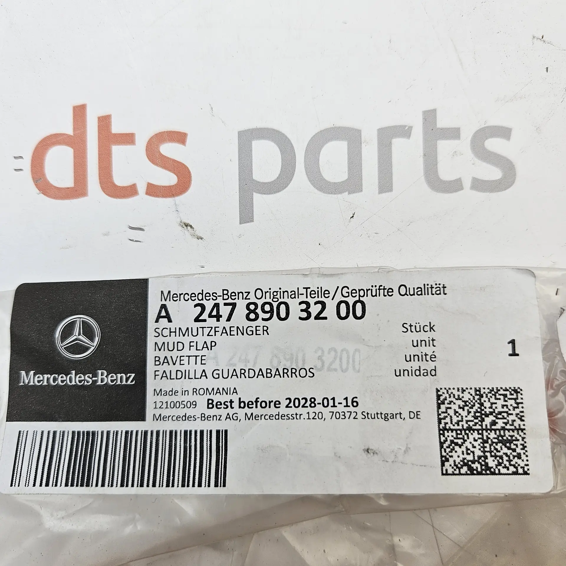 OEM Mercedes A2478903200 – Rear axle mud flaps
