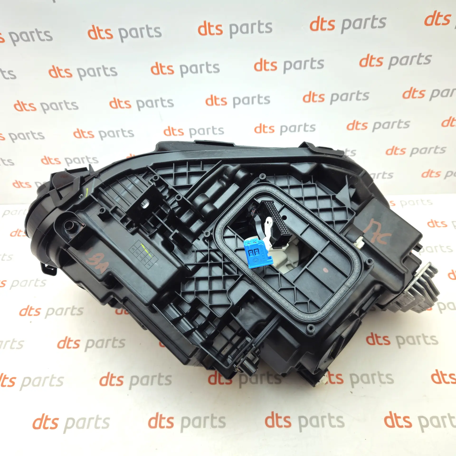 OEM Mercedes A2479069504 – Left headlight