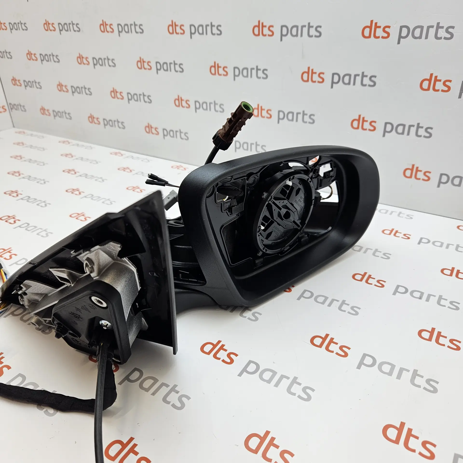 OEM Mercedes Benz A2538103402 – Exterior side mirror base frame assembly right-hand side