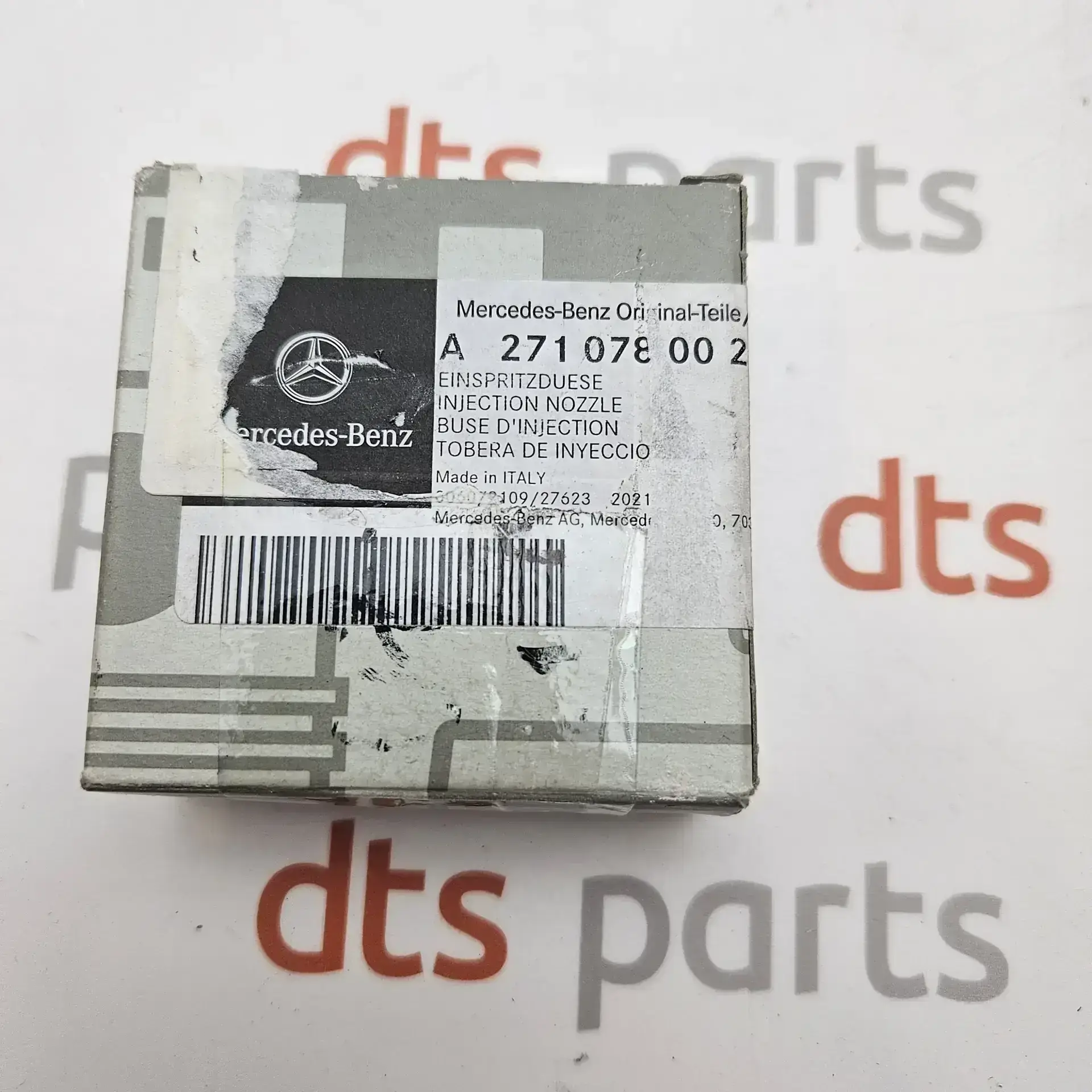 OEM Mercedes A2710780023 – Fuel Injector