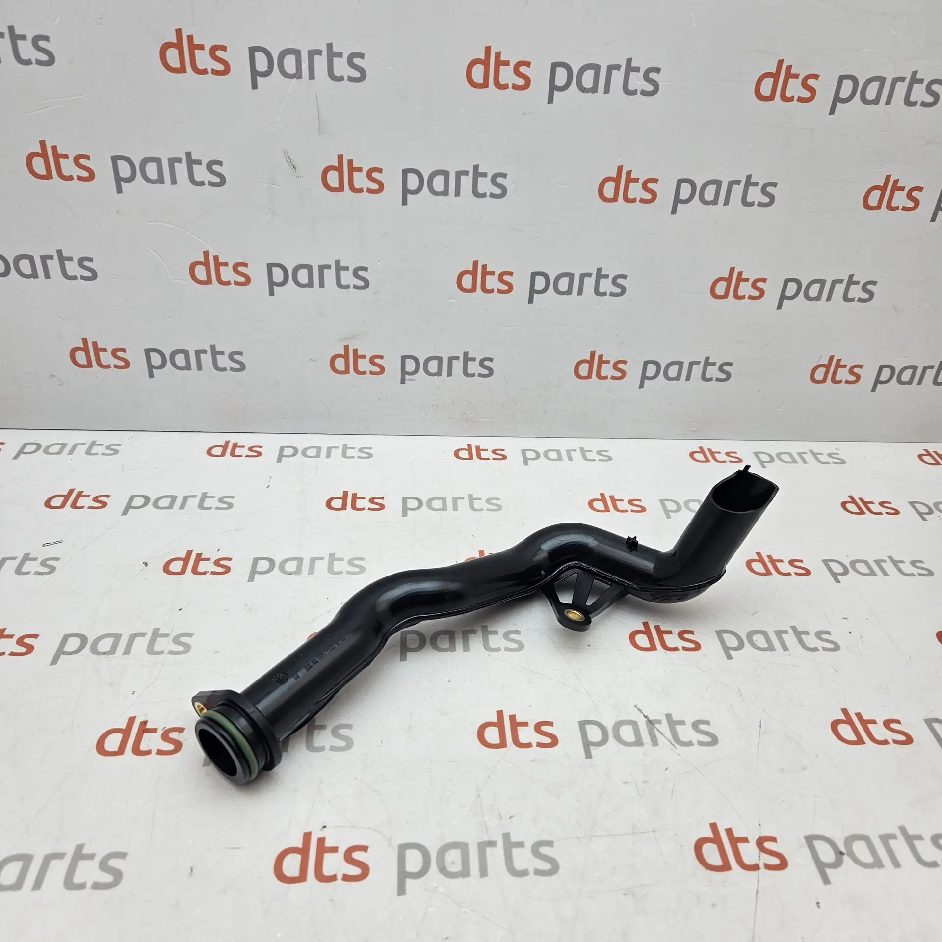OEM Mercedes A2741802151 – Oil suction pipe