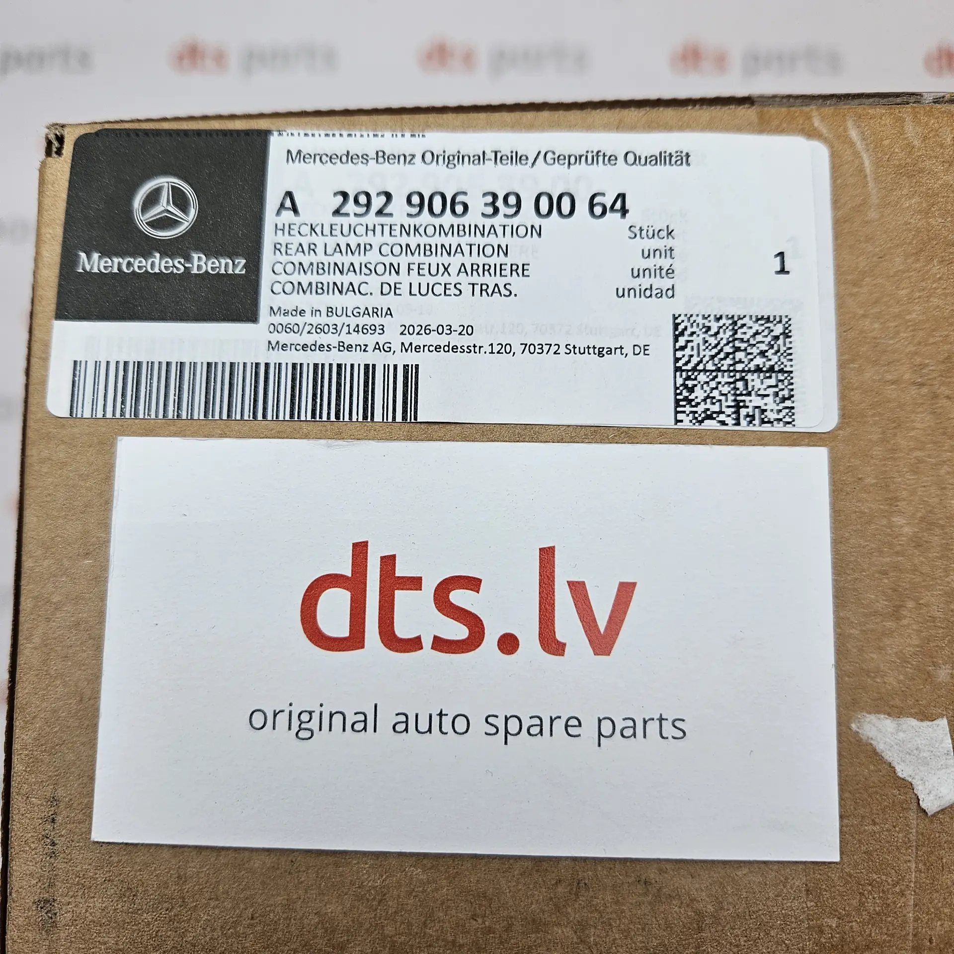 OEM Mercedes A292906390064 – Rear LED tail light