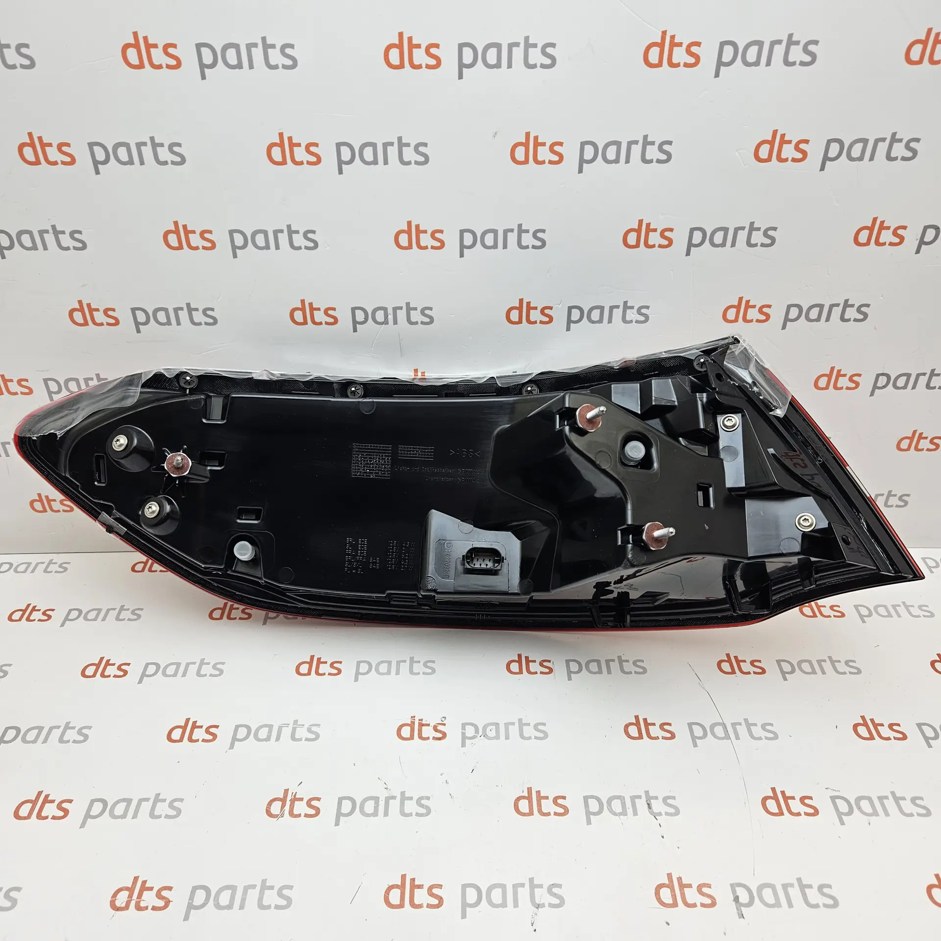 OEM Mercedes A292906480064 – Rear taillight