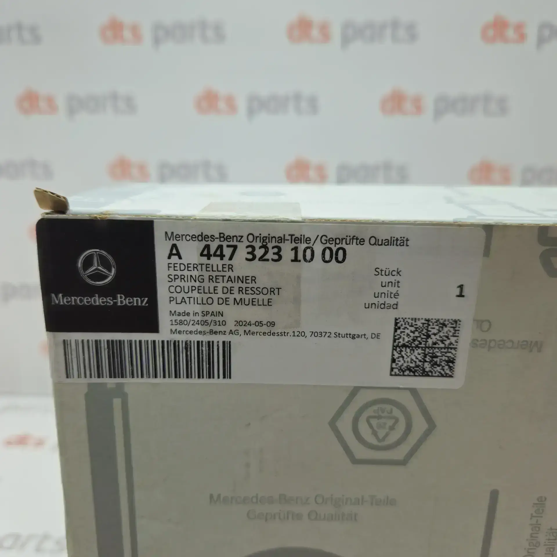OEM Mercedes Benz A4473231000 – Front spring lower bracket