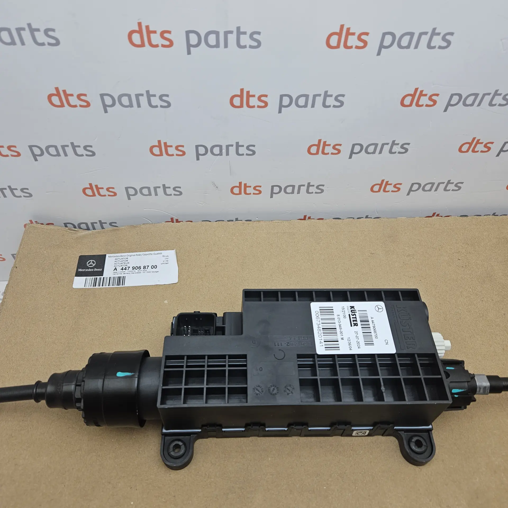 MERCEDES A4479068700