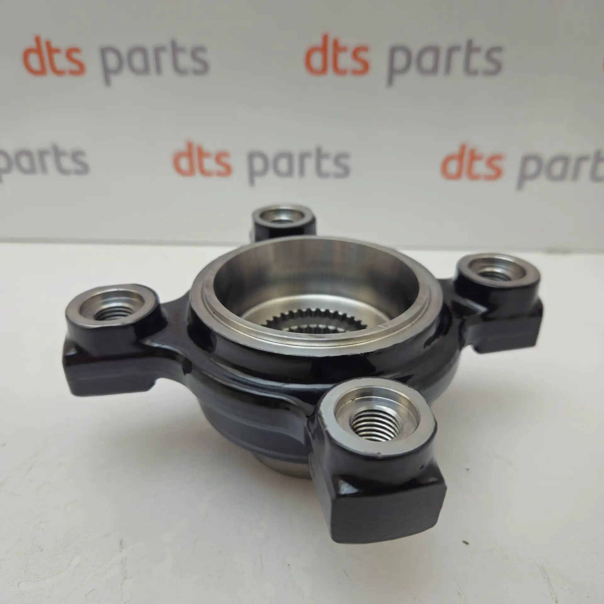 OEM Mercedes Benz A6392820245 – Rear axle coupling flange