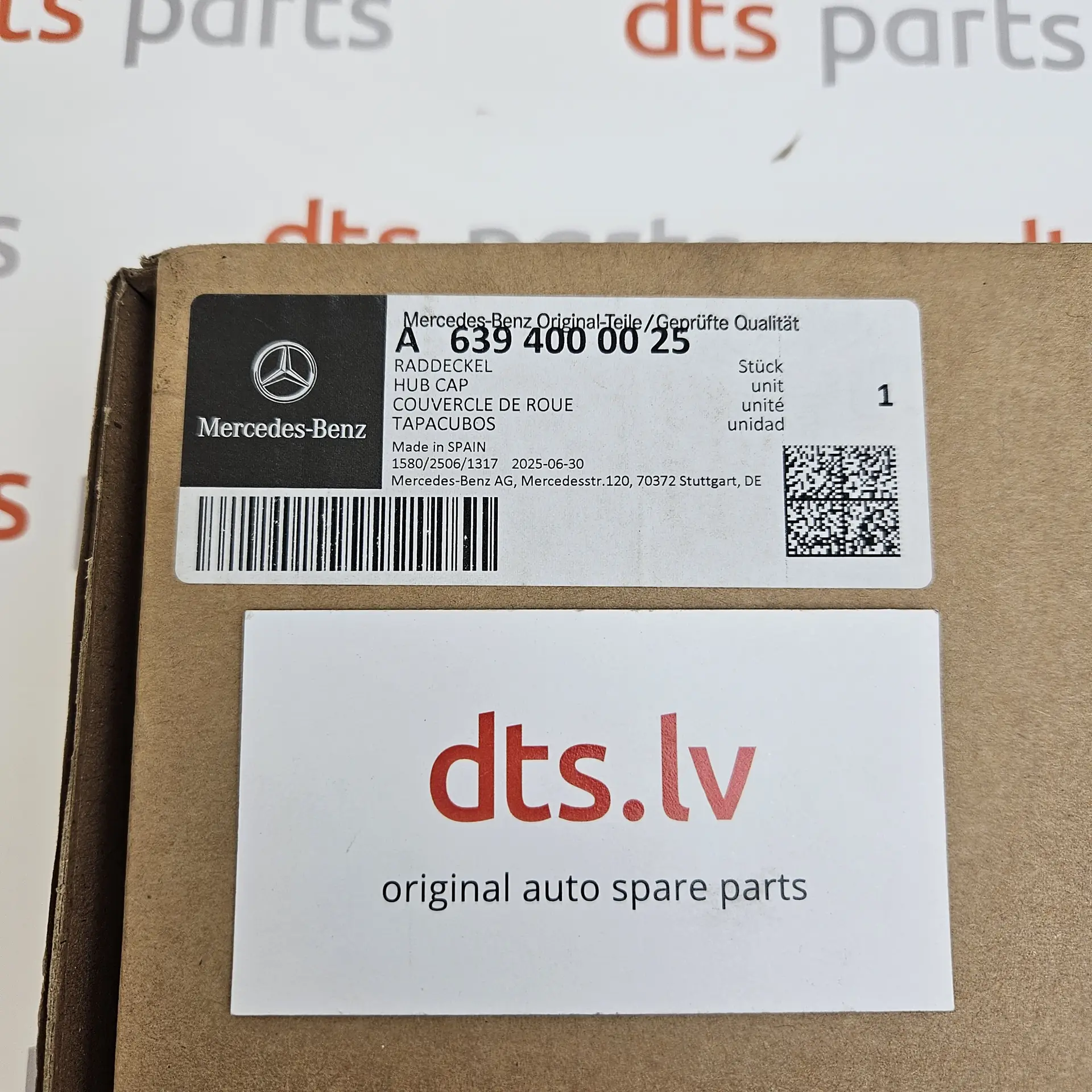 OEM Mercedes Benz A6394000025 – 16" steel wheel center hub cover cap