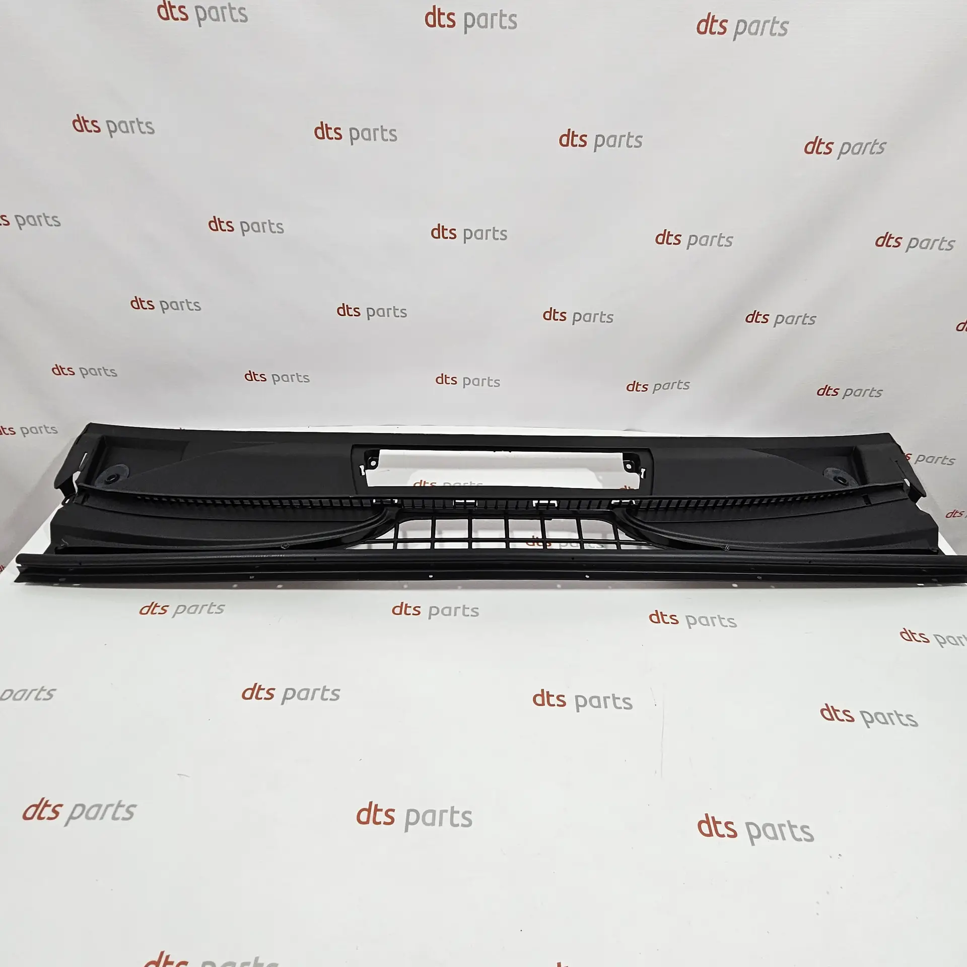 OEM Mercedes A63988400749E80 – Cover
