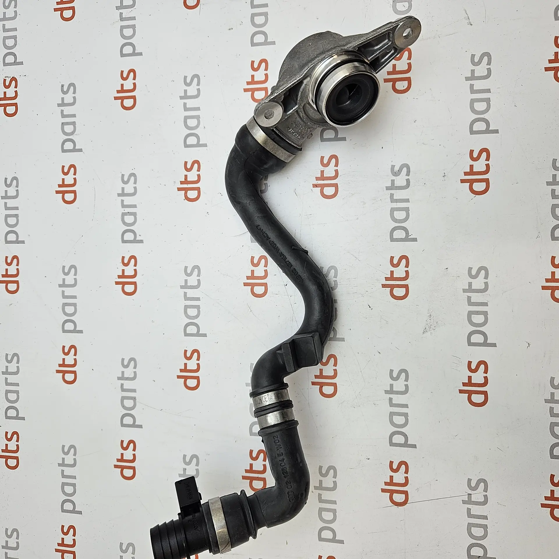 OEM Mercedes Benz A6420101791 – Crankcase ventilation PCV oil separator valve with breather hose assembly