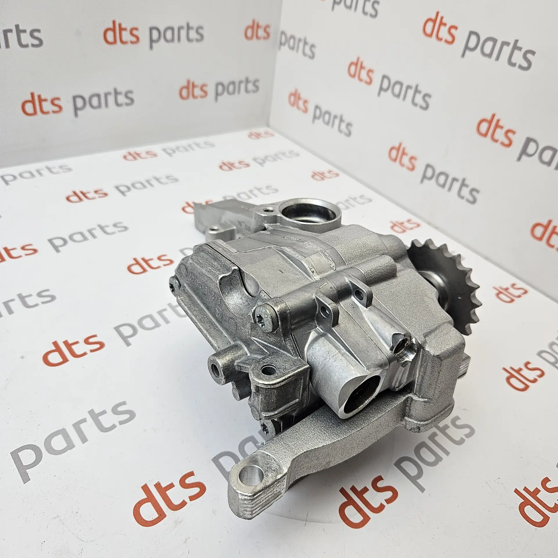MERCEDES A6421801900