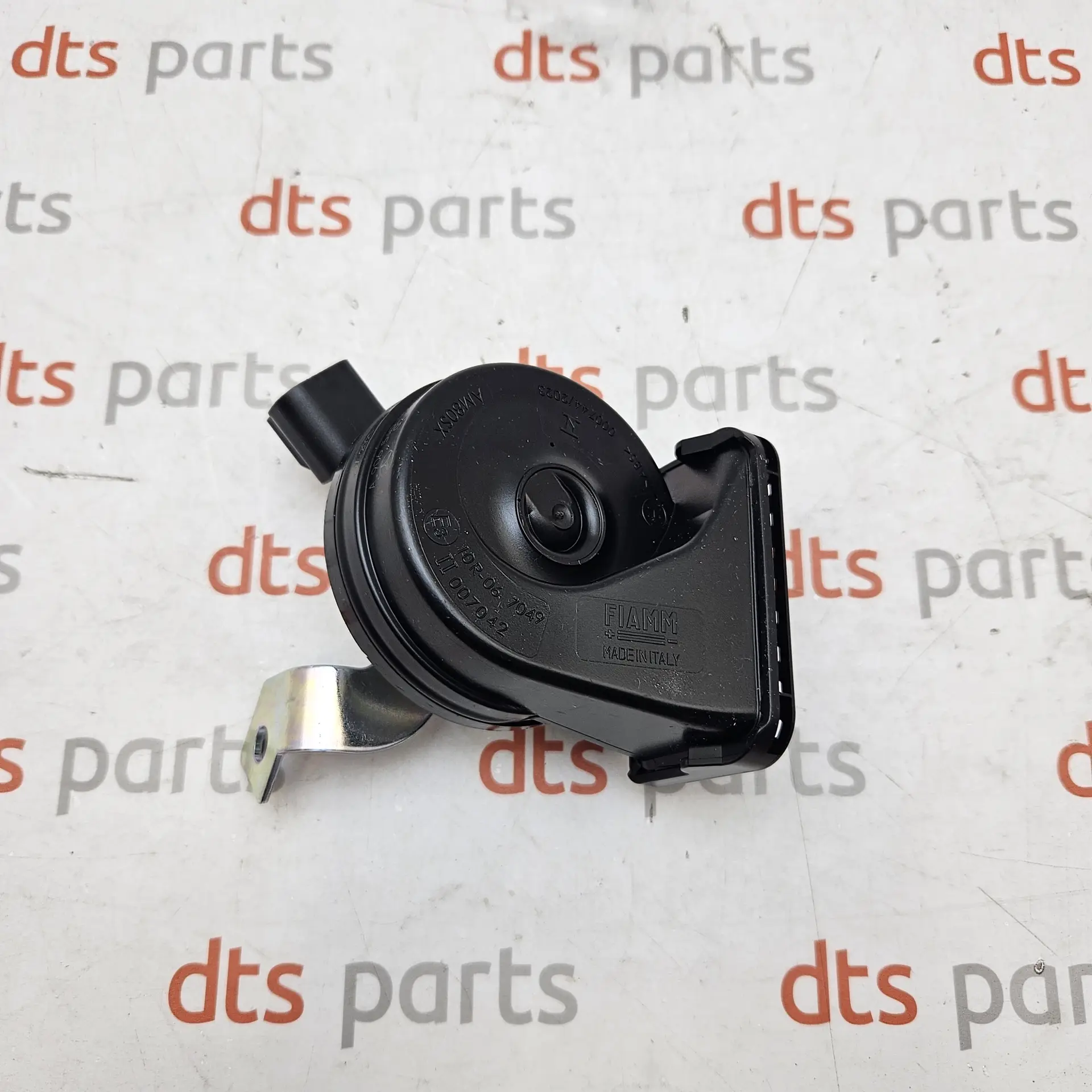 OEM Mercedes Benz A9065400076 – Acoustic horn signal fanfare assembly
