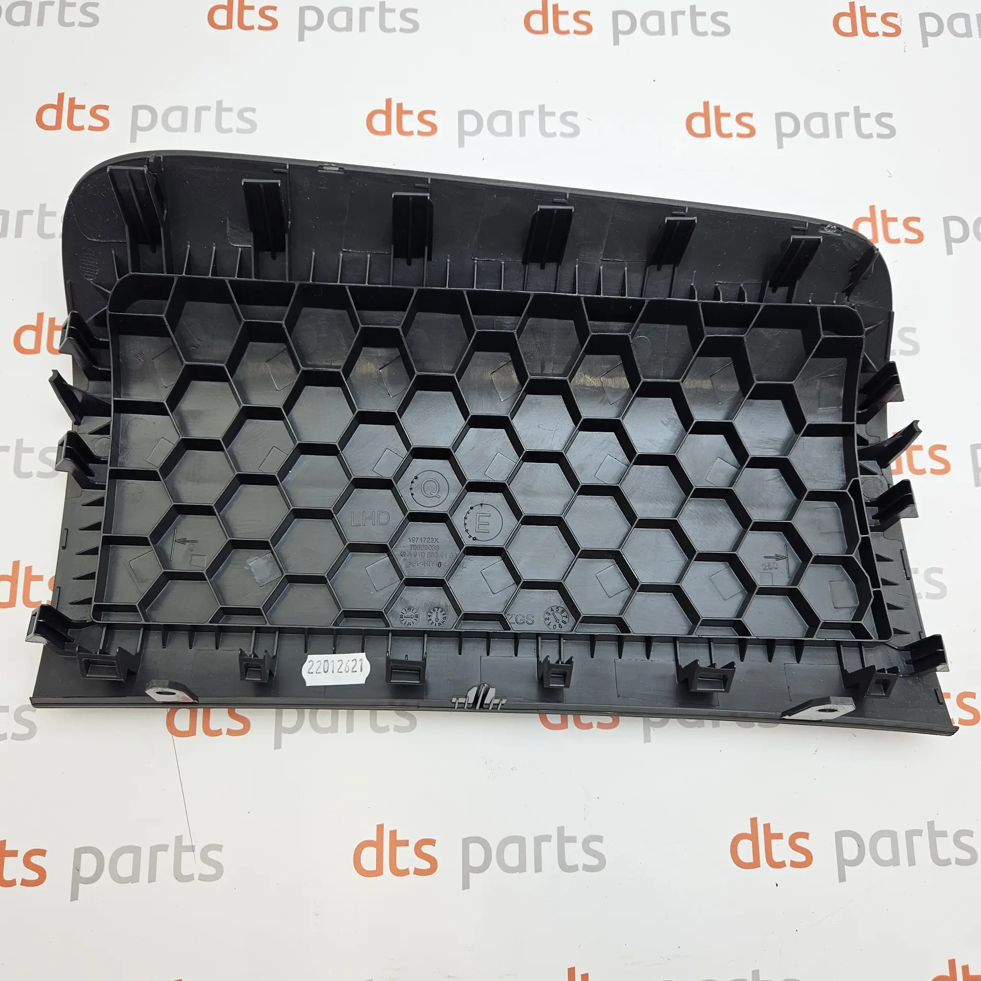 OEM Mercedes Benz A91068041007P82 – Dashboard lower covering panel trim right-hand side black