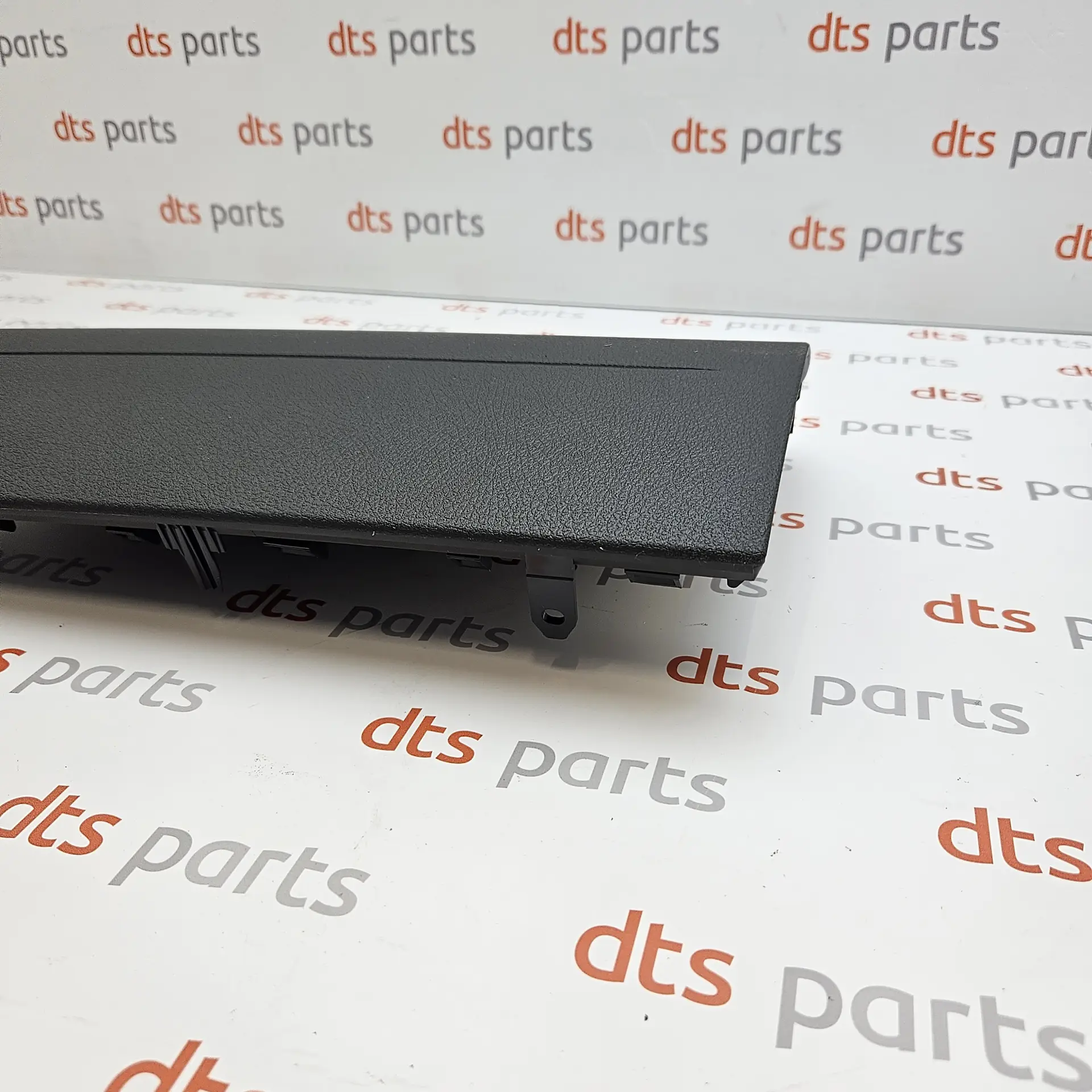 OEM Mercedes Benz A91068041007P82 – Dashboard lower covering panel trim right-hand side black
