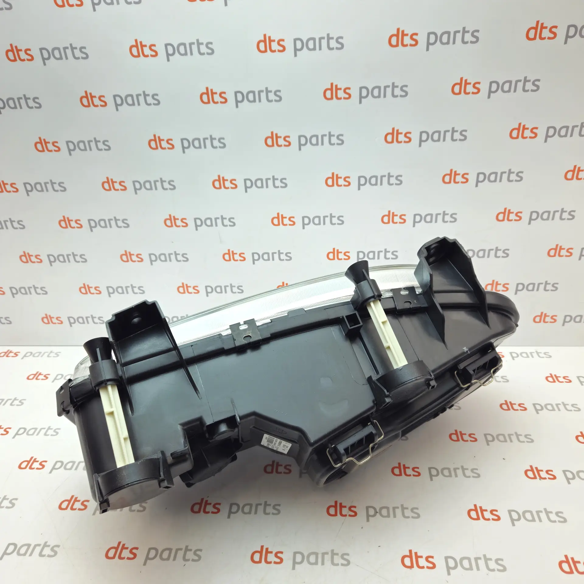 OEM Mercedes A9738202461 – Left headlight