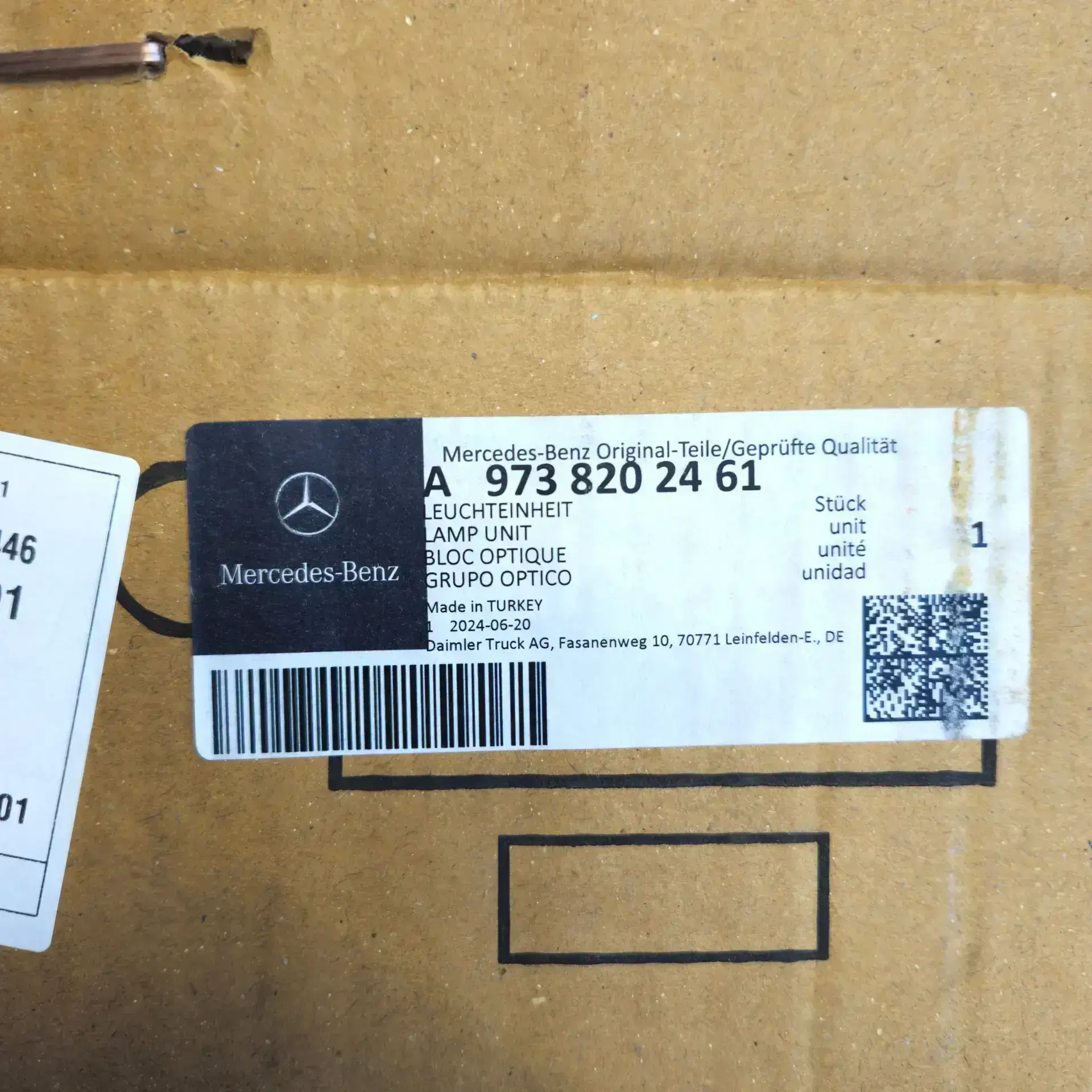 OEM Mercedes A9738202461 – Left headlight
