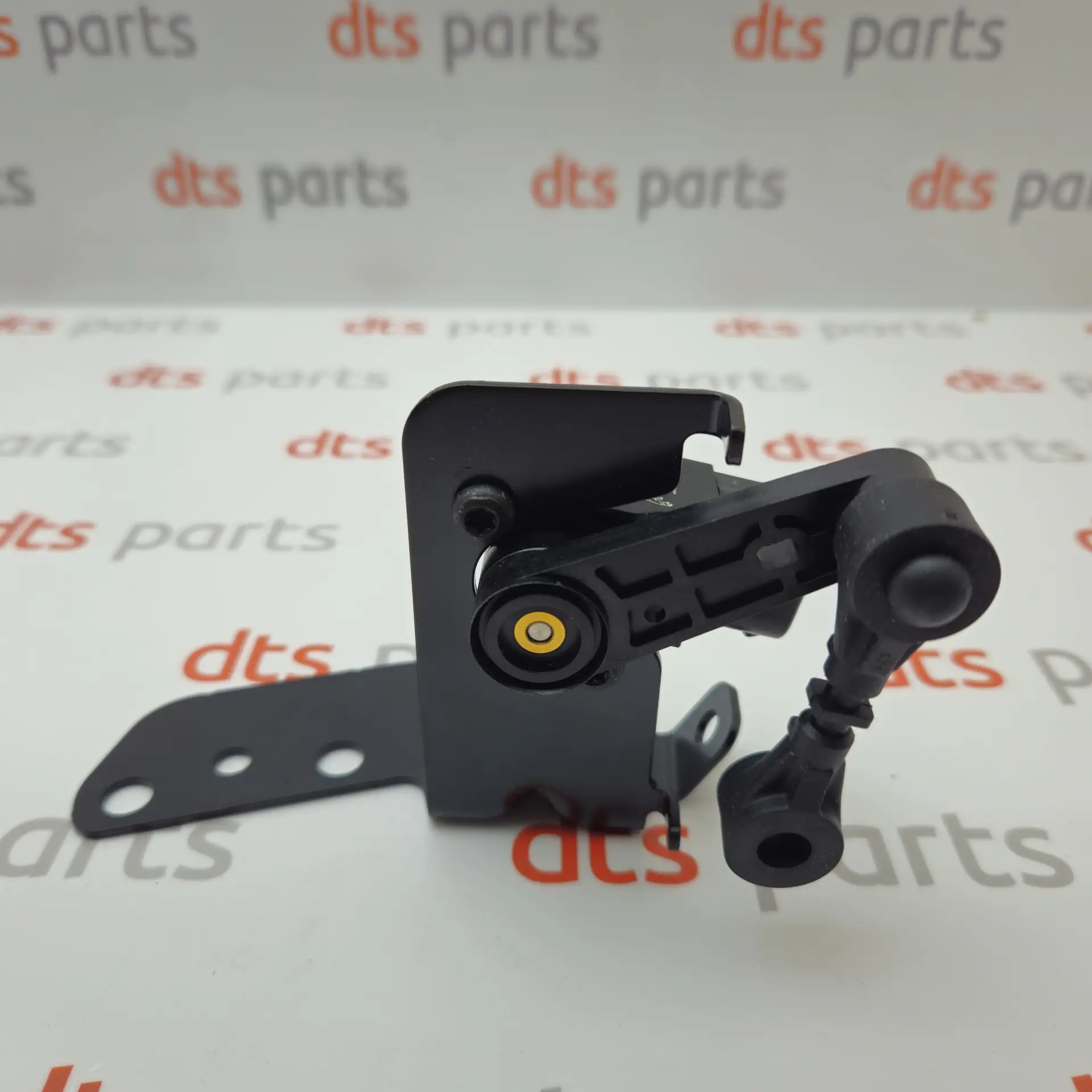 OEM Jaguar C2D23151 – Front left suspension hight sensor Fits XF,XFR,XFR-S,XJ,XJR