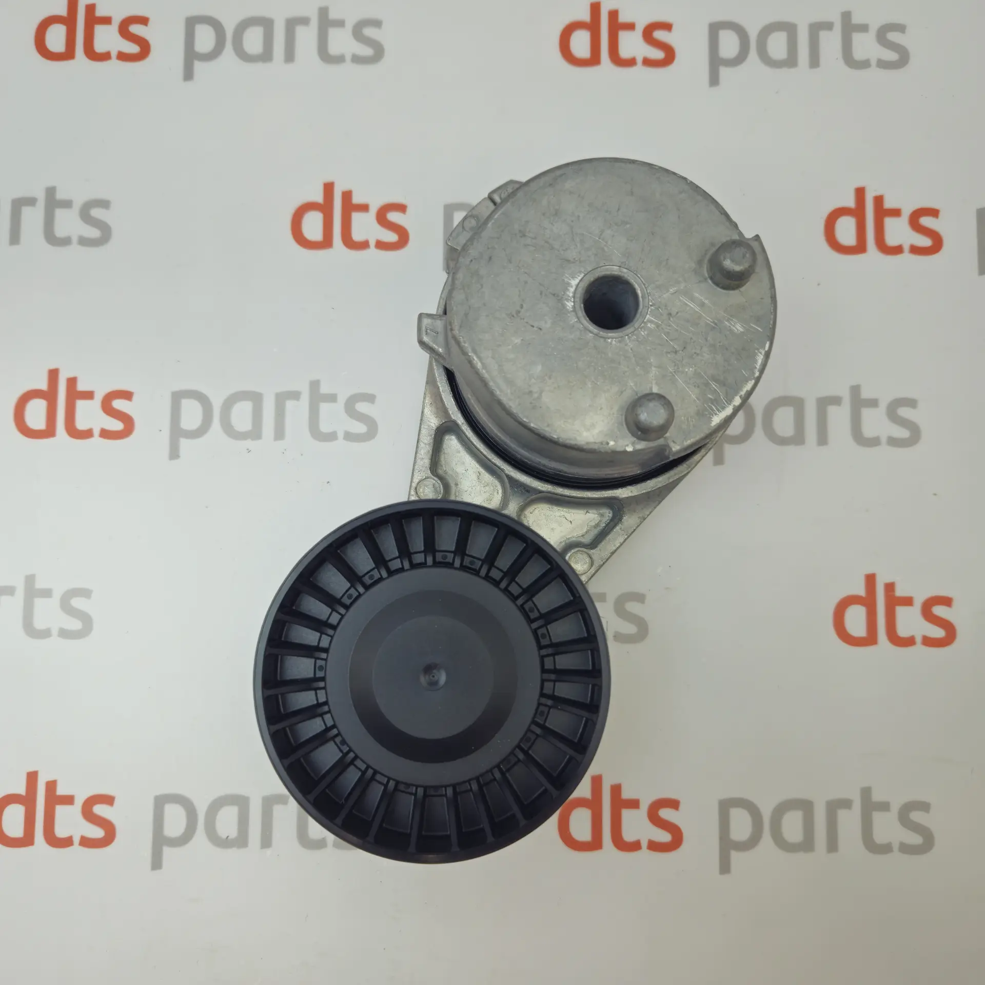OEM Jaguar C2D45642 – Drive belt tensioner Fits Jaguar F-Pace,F-Type,XE,XF,XJ,XJR