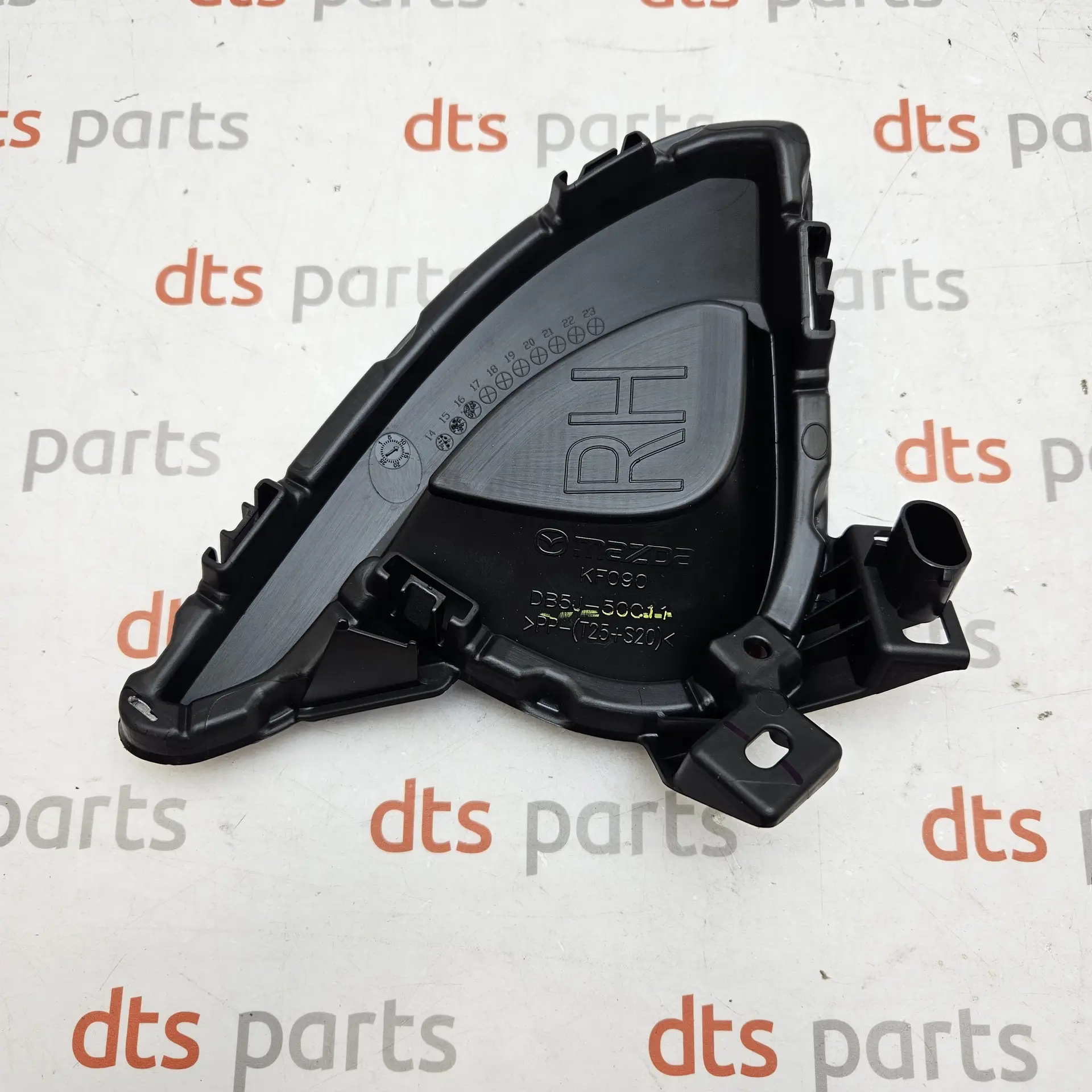 OEM Mazda DB5J50C11 – Front right bumper fog light hole block off trim cover