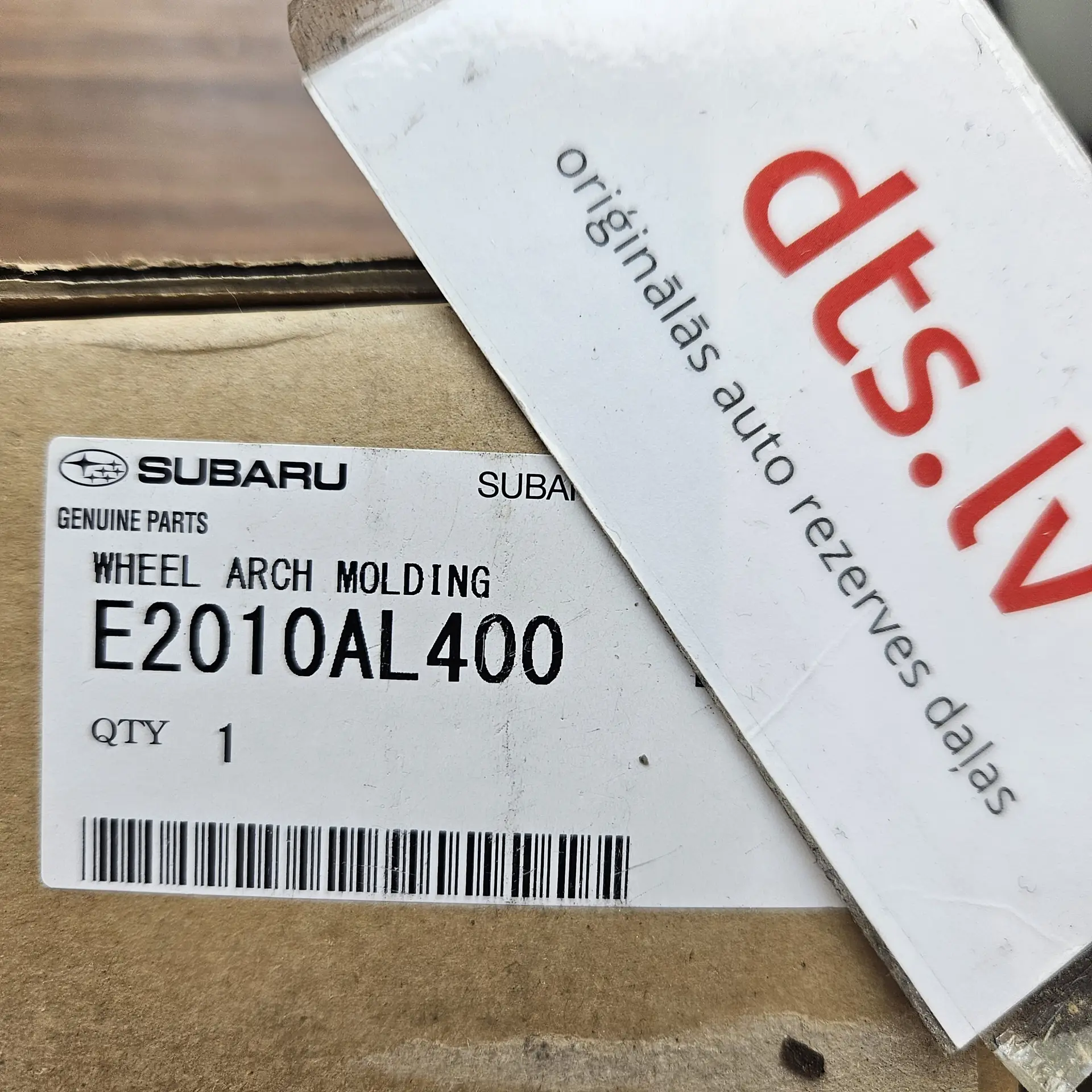 OEM Subaru E2010AL400 – Wheel arch flare protective molding trim kit