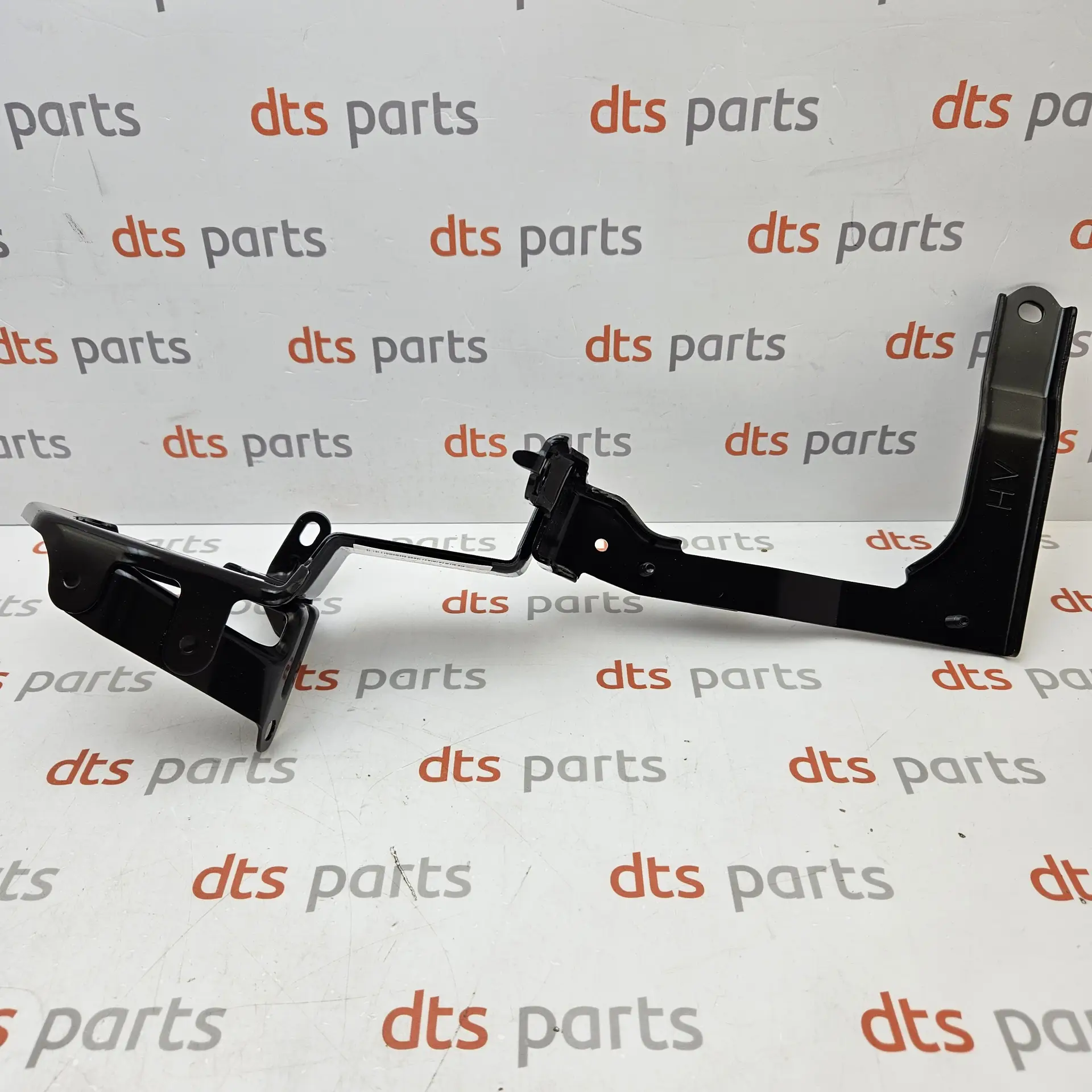 OEM Toyota G903148050 – HV Water Pump Bracket Sub-Assembly