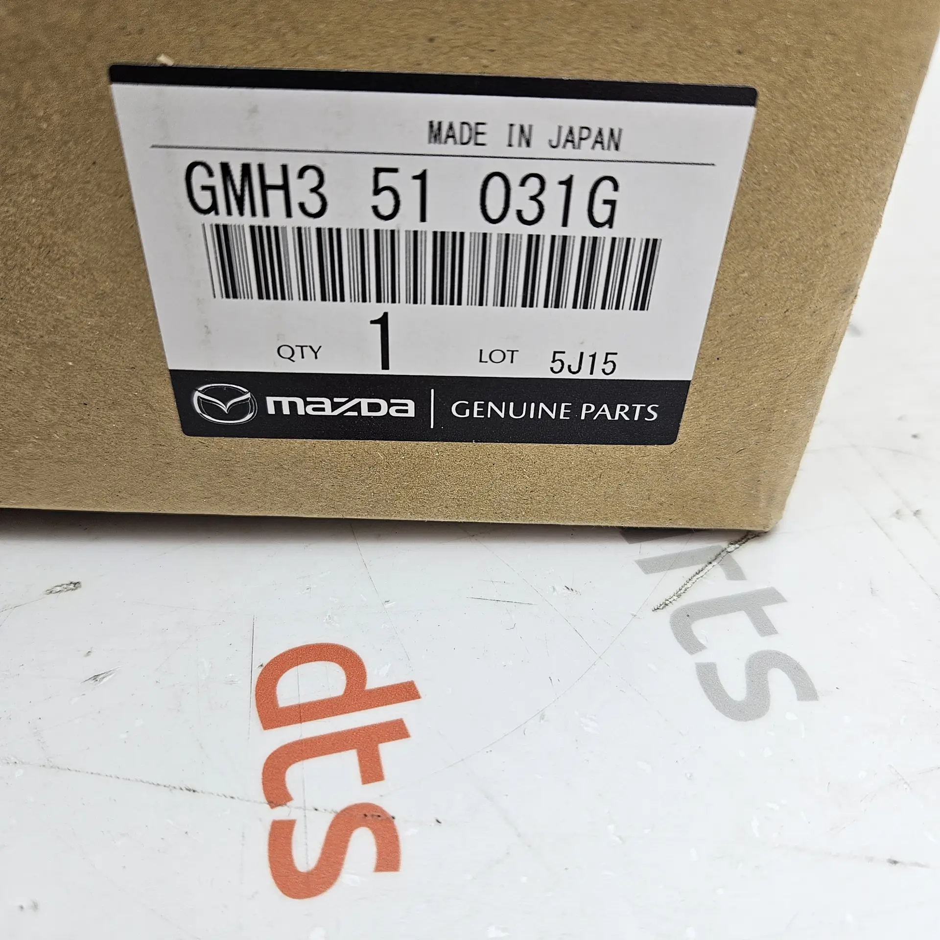OEM Mazda GMH351031G – Front right headlight assembly