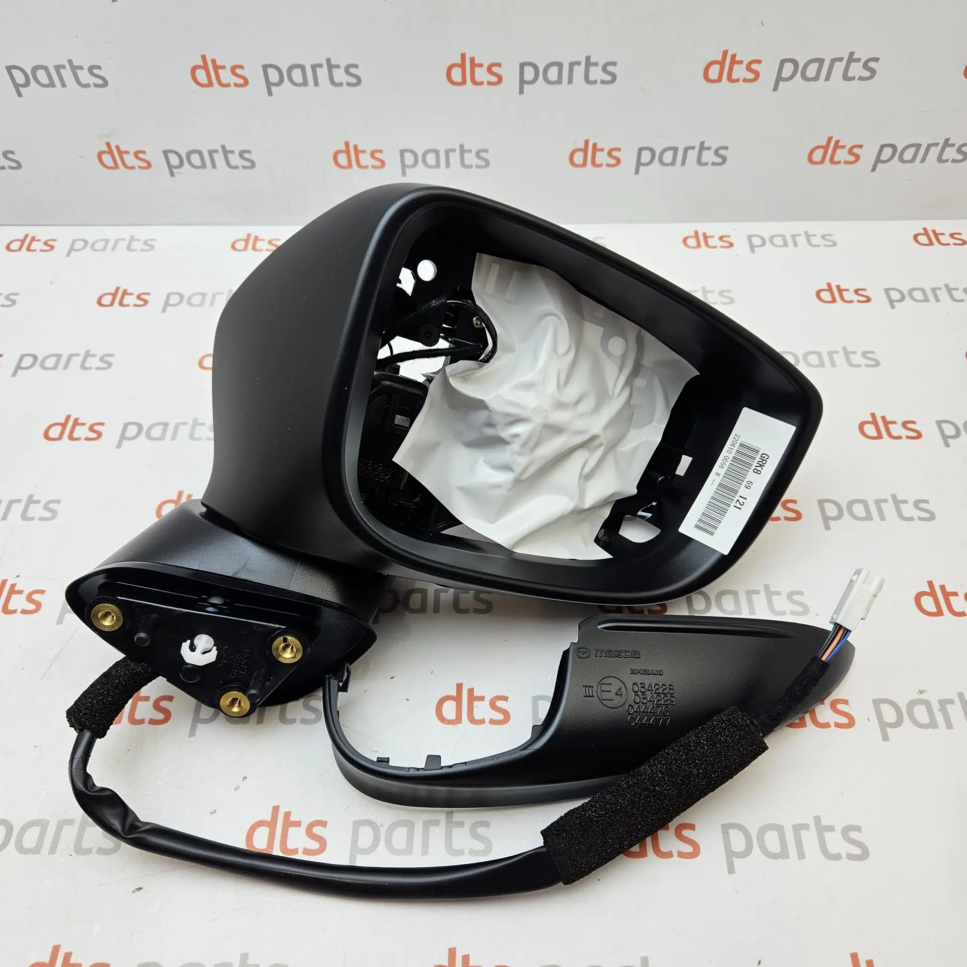 OEM Mazda GRK869121A – Right-side (passenger) door mirror