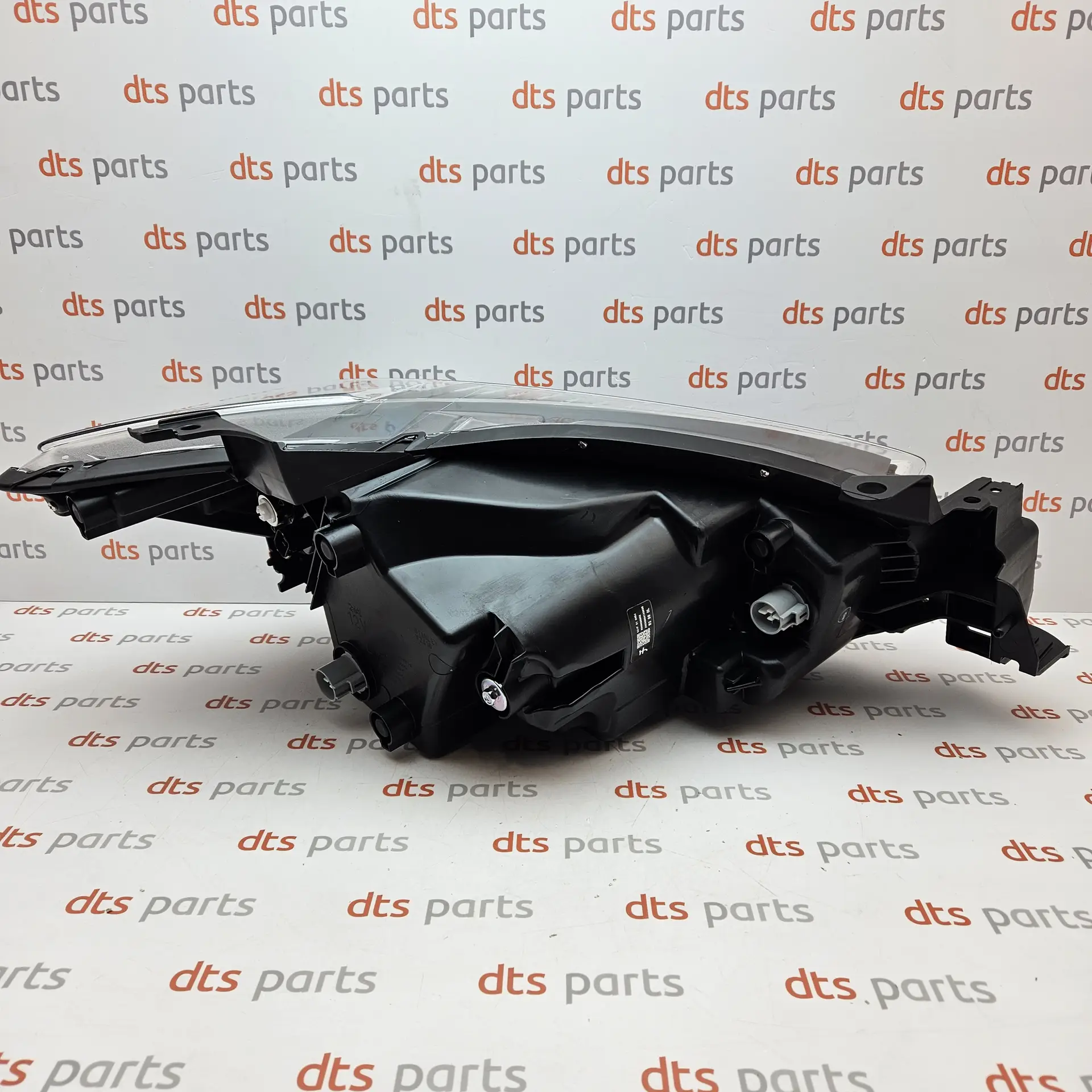 OEM Mazda KA1F51041J – Front left headlight