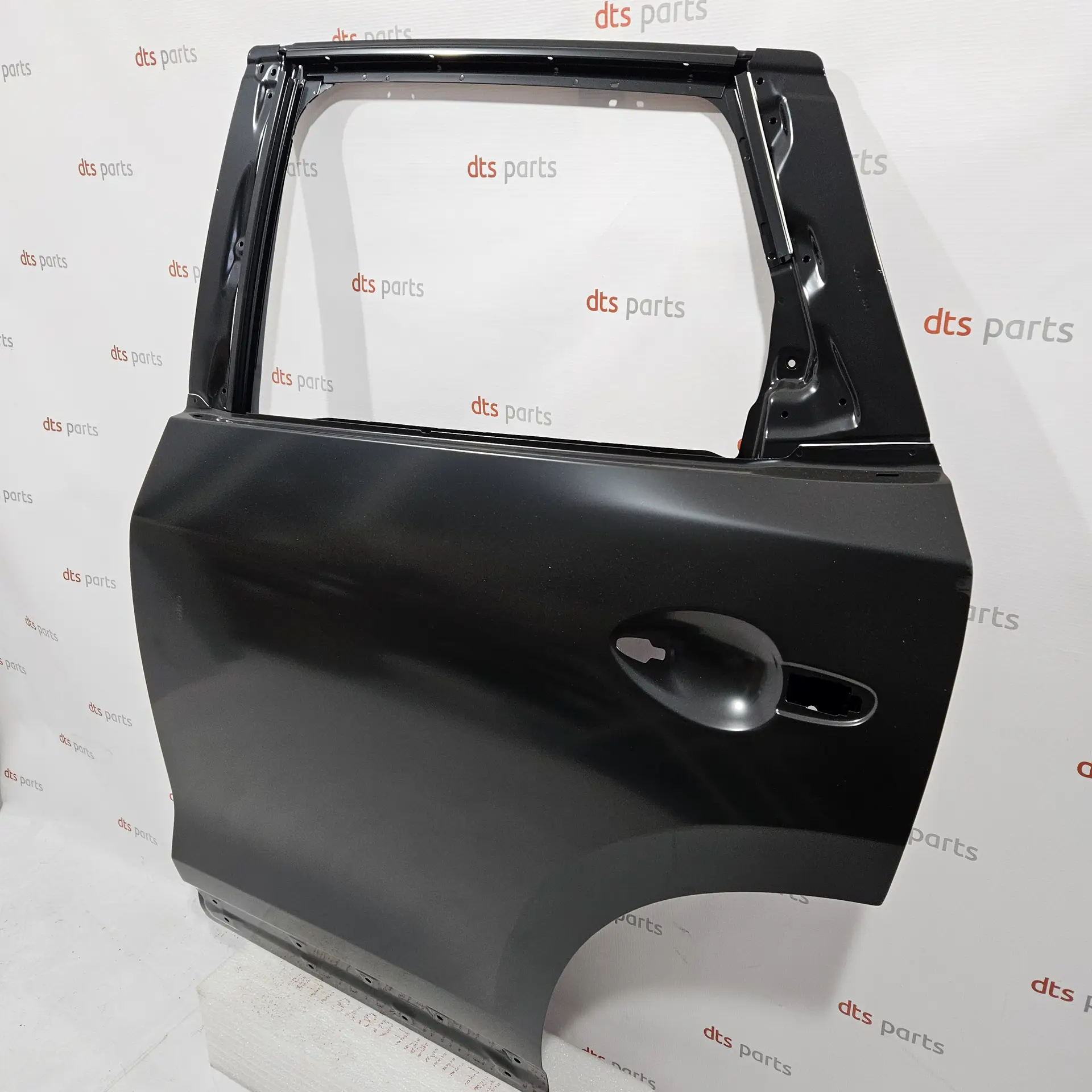 OEM Mazda KBY07302XE – Left-rear door