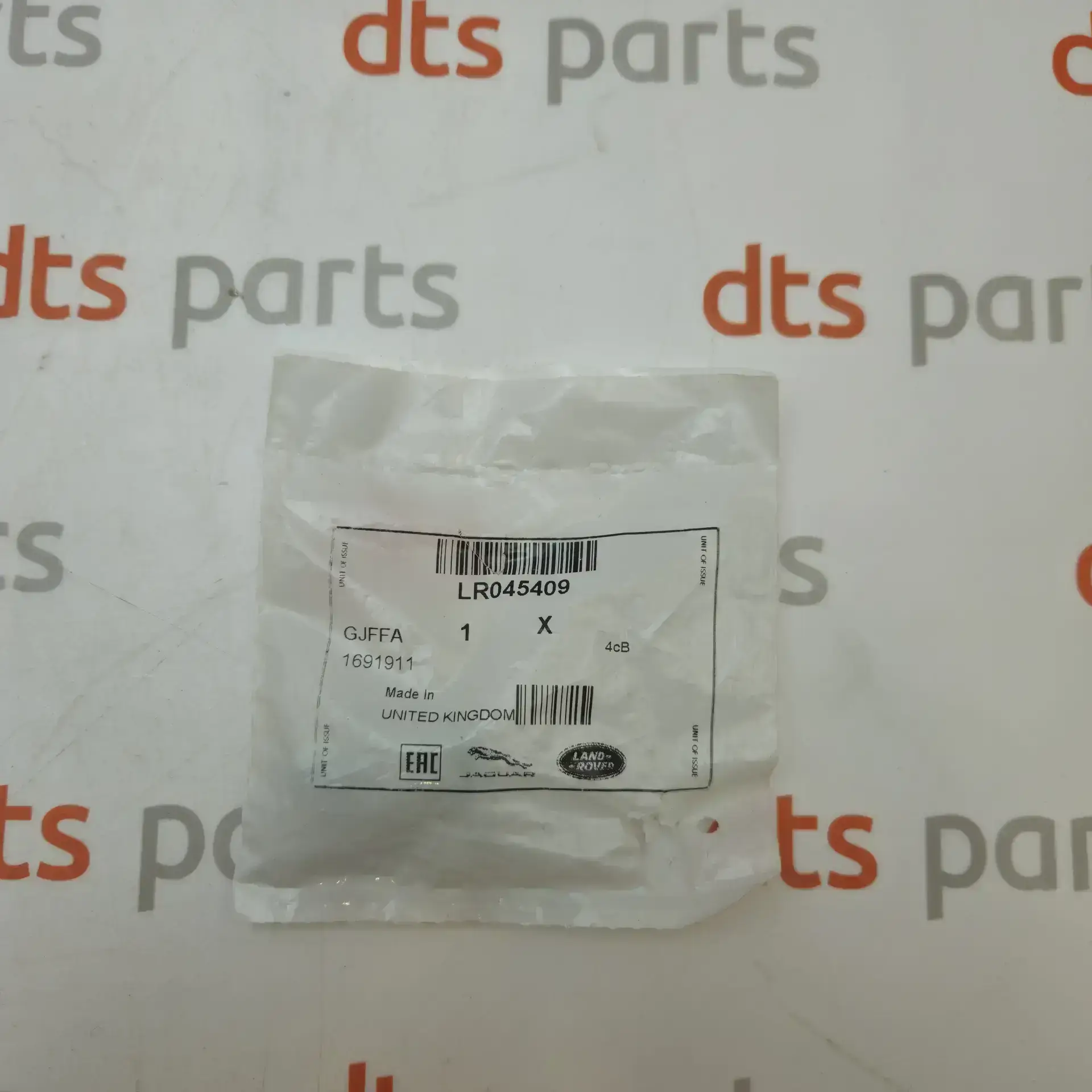 OEM Land Rover LR045409 – Propshaft bolt