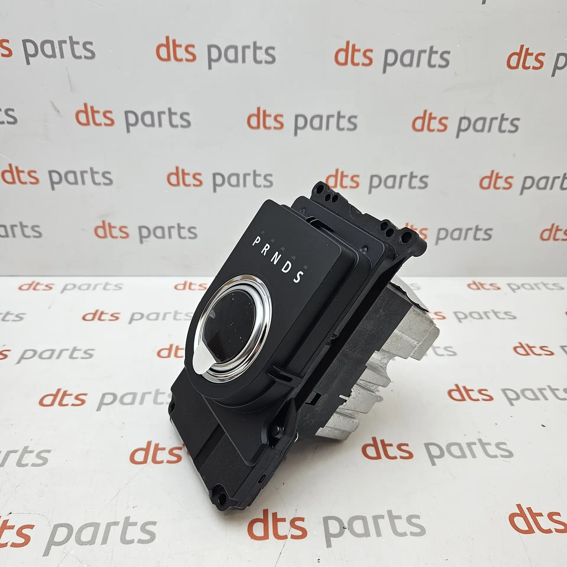 OEM Land Rover LR068891 – Gear shift module
