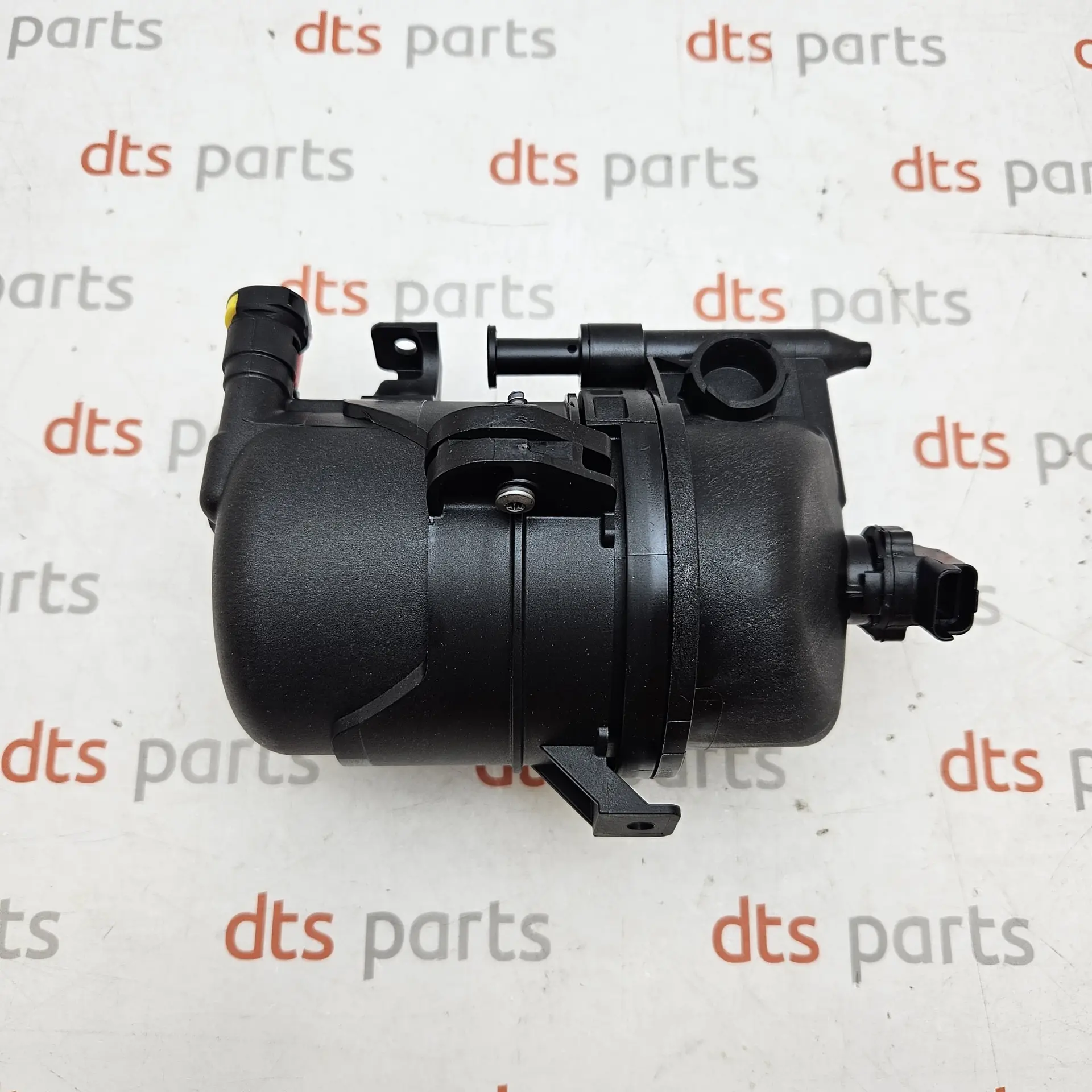 OEM Land Rover LR125292 – Primary canister fuel filter assembly