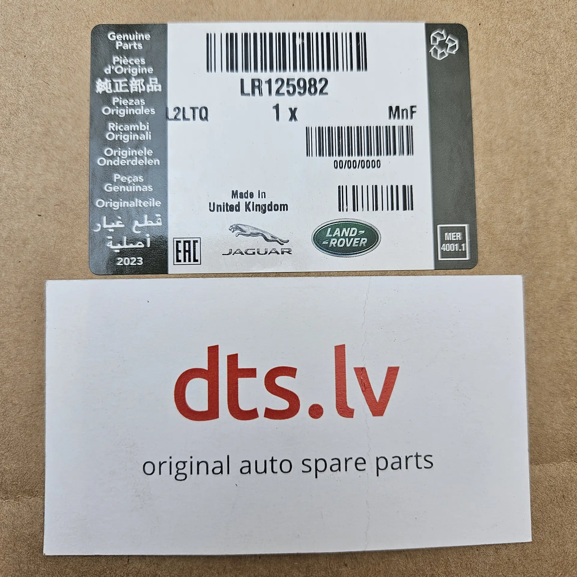 OEM Land Rover LR125982 – Rear right door moulding