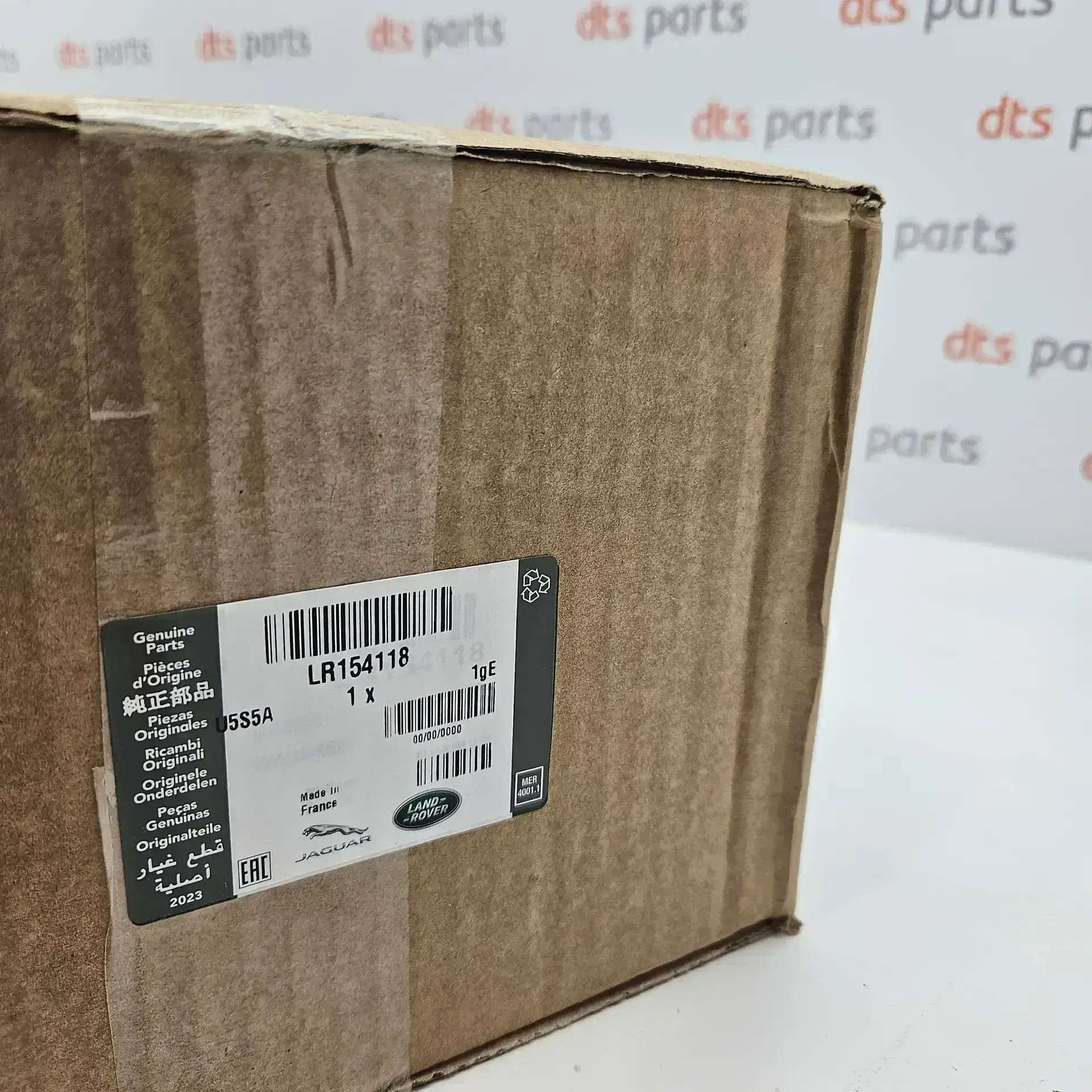 OEM Land Rover LR154118 – Front windshield wiper motor