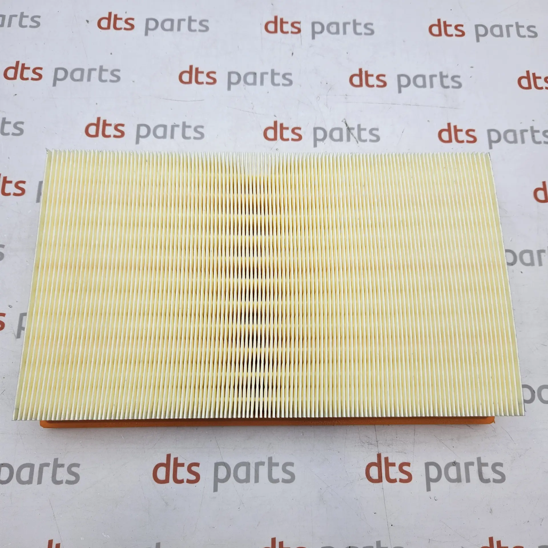 OEM VAG LX786 – Engine intake air filter