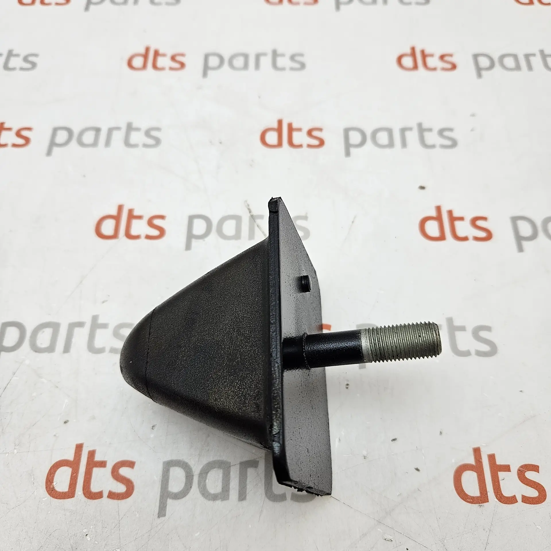 OEM Mitsubishi MR418534 – Rear Suspension Upper Arm Stopper